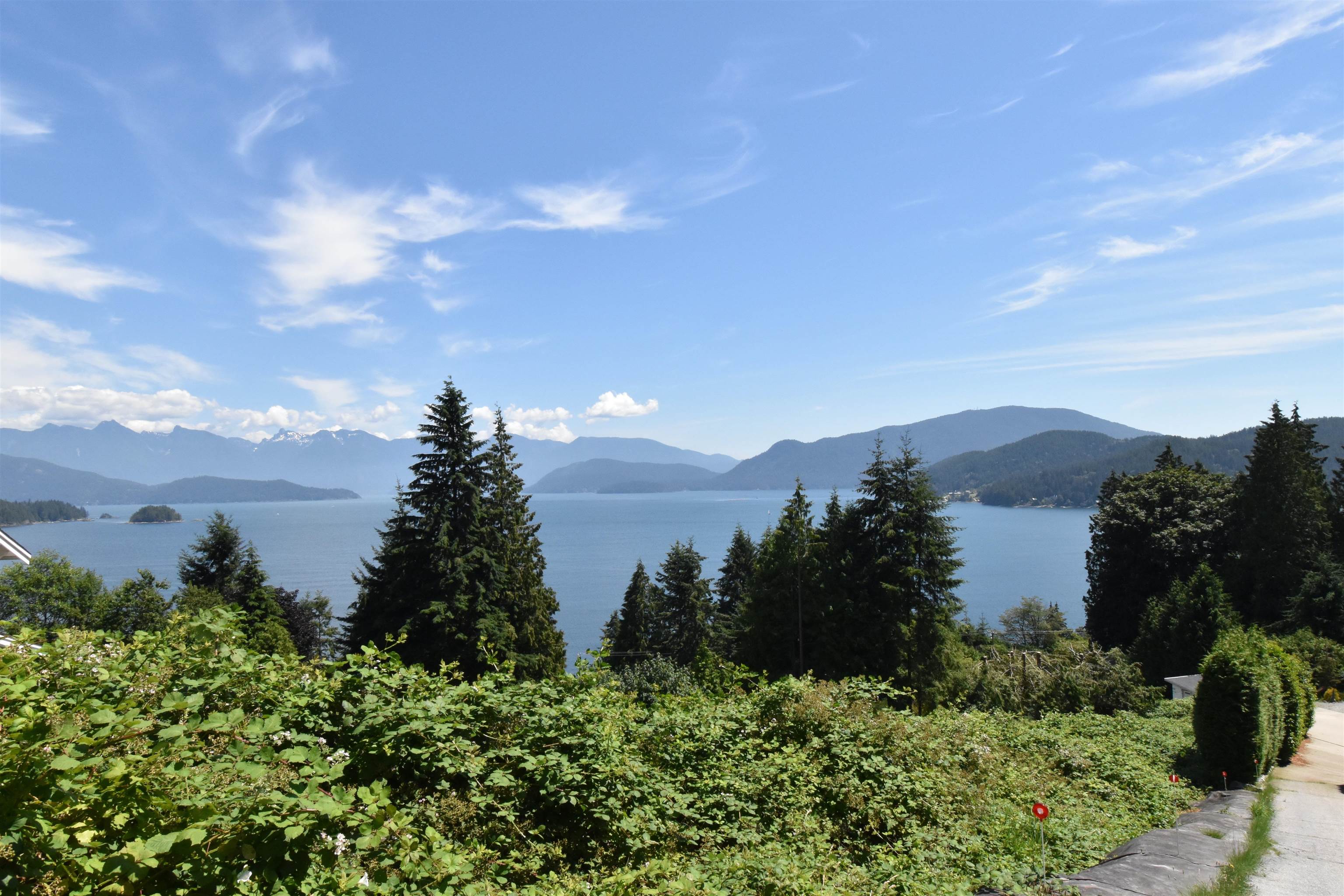 Lot 6 TWIN ISLES, Gibsons, British Columbia V0N 1V1, ,Land Only,For Sale,TWIN ISLES,R2711581