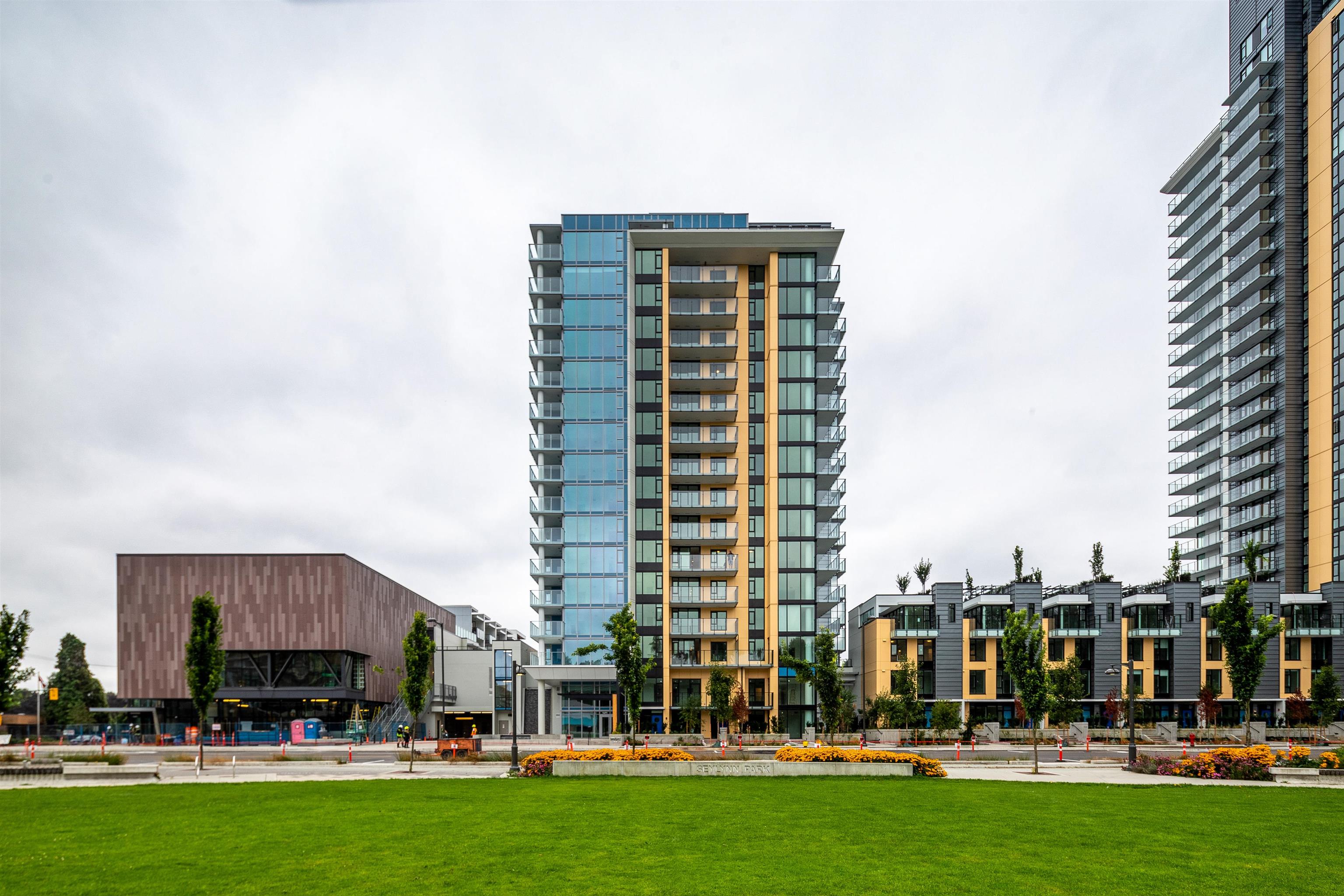 508 1471 Hunter Street North Vancouver