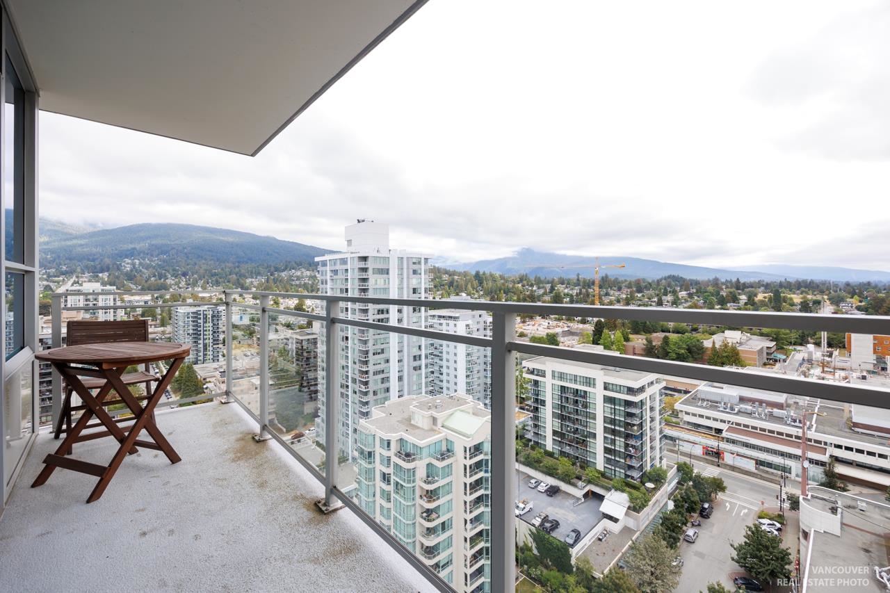 125 14TH, North Vancouver, British Columbia V7L 0E6, 2 Bedrooms Bedrooms, ,2 BathroomsBathrooms,Residential Attached,For Sale,14TH,R2720716