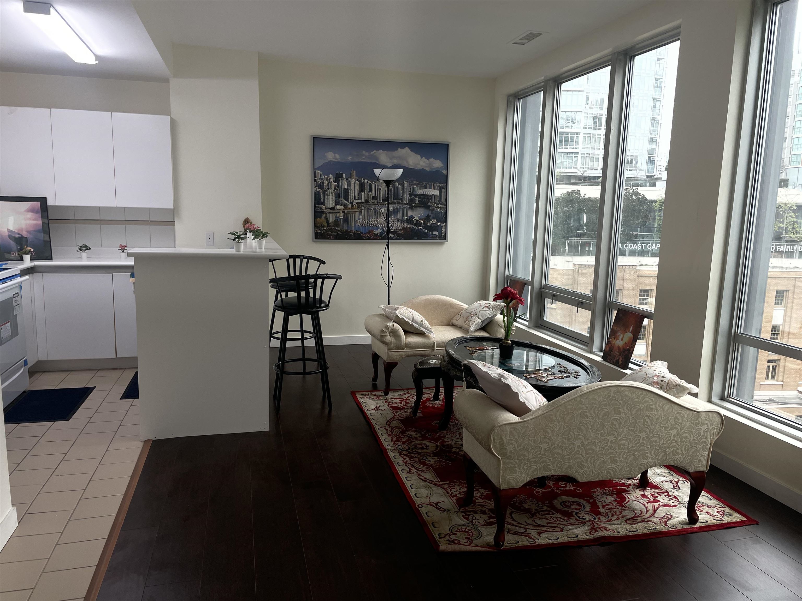 989 NELSON, Vancouver, British Columbia V6Z 2S1, 1 Bedroom Bedrooms, ,1 BathroomBathrooms,Residential Attached,For Sale,NELSON,R2721027