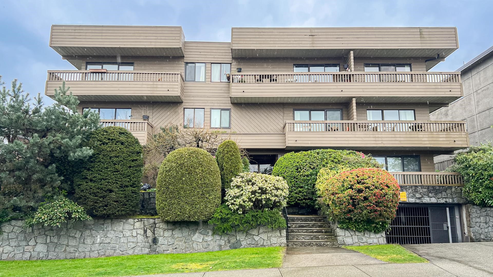 2100 3RD, Vancouver, British Columbia V6K 1L1, 1 Bedroom Bedrooms, ,1 BathroomBathrooms,Residential Attached,For Sale,3RD,R2723031