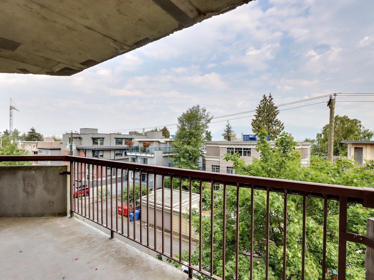 2445 3RD, Vancouver, British Columbia V6K 4K6, 1 Bedroom Bedrooms, ,1 BathroomBathrooms,Residential Attached,For Sale,3RD,R2723281