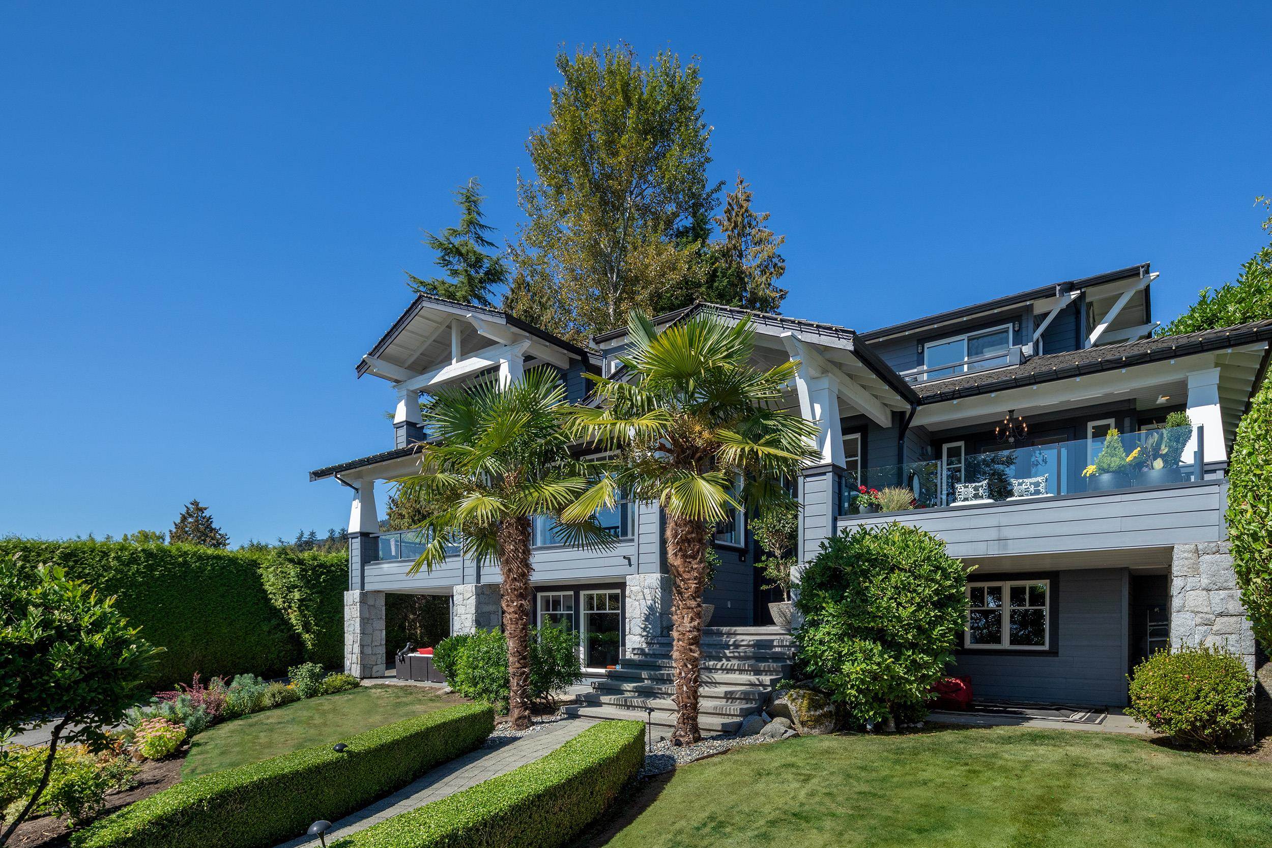 Queens House/Single Family for sale:  5 bedroom 5,275 sq.ft. (Listed 2022-09-23)