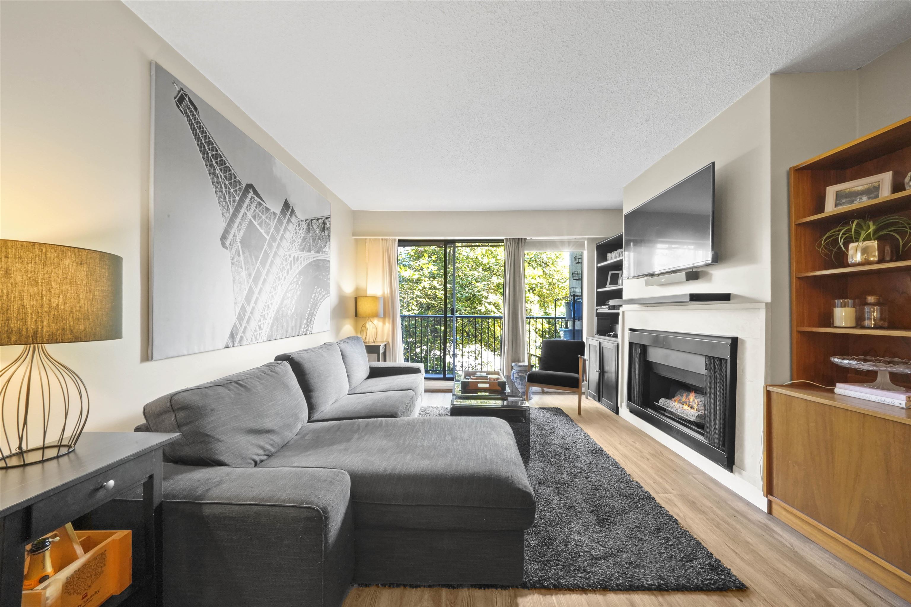 Listing image of 208 2545 LONSDALE AVENUE
