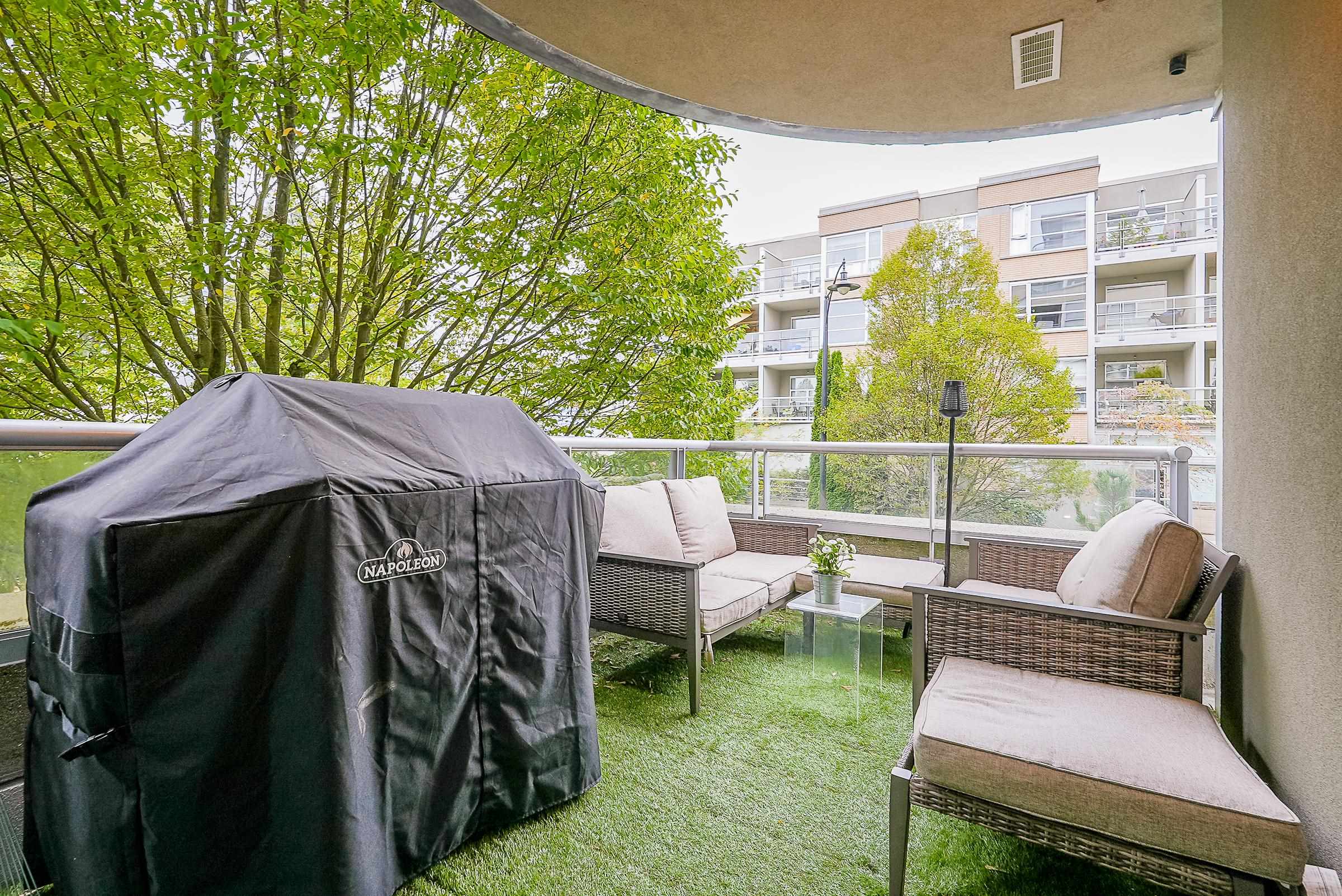 2655 CRANBERRY, Vancouver, British Columbia V6K 4V5, 2 Bedrooms Bedrooms, ,2 BathroomsBathrooms,Residential Attached,For Sale,CRANBERRY,R2727410
