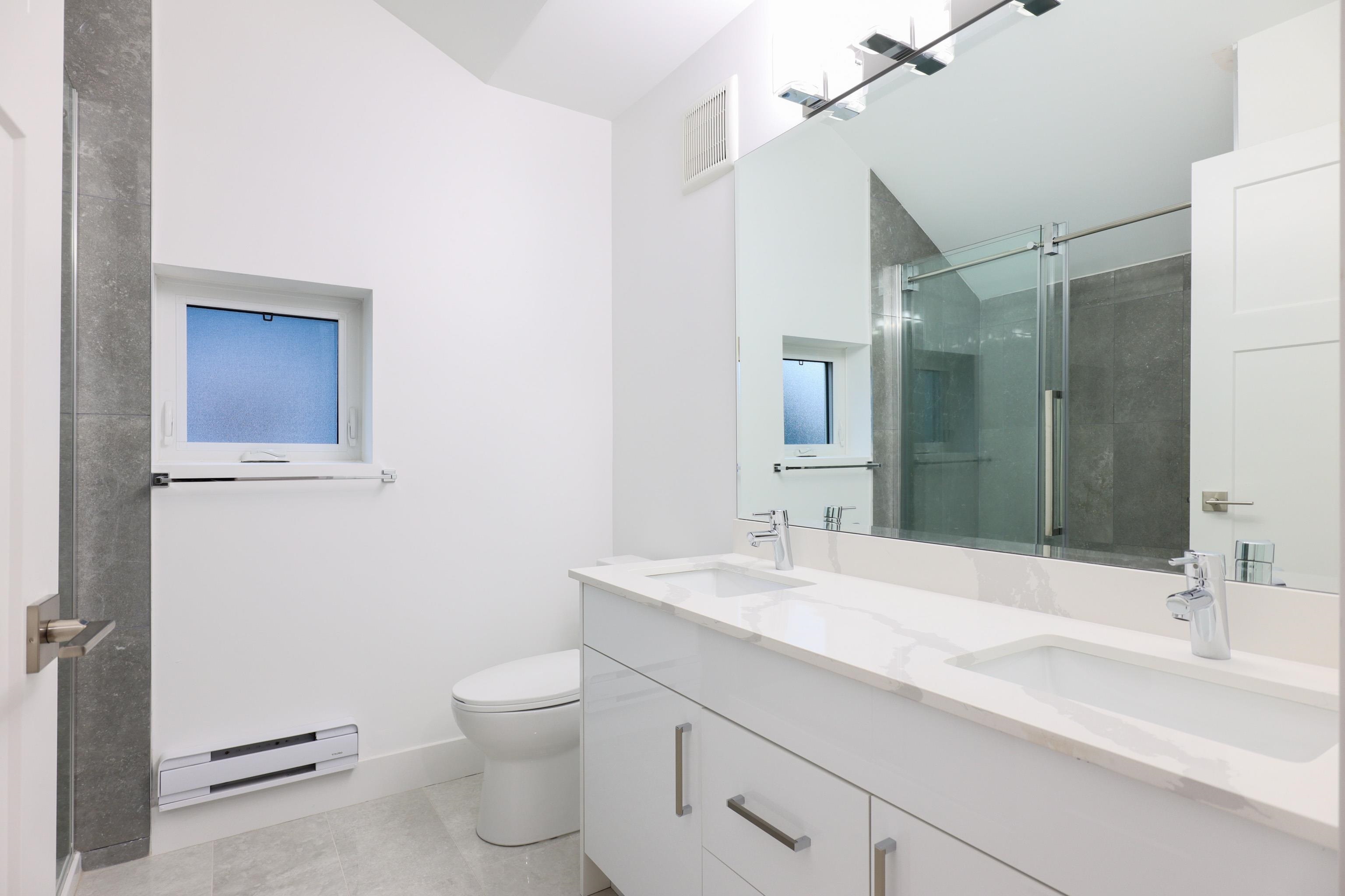 4799 SLOCAN STREET, Vancouver, British Columbia V5R 2A2 Townhouse, 3 Bedrooms, 2 Bathrooms, Residential Attached,For Sale, MLS-R2728247