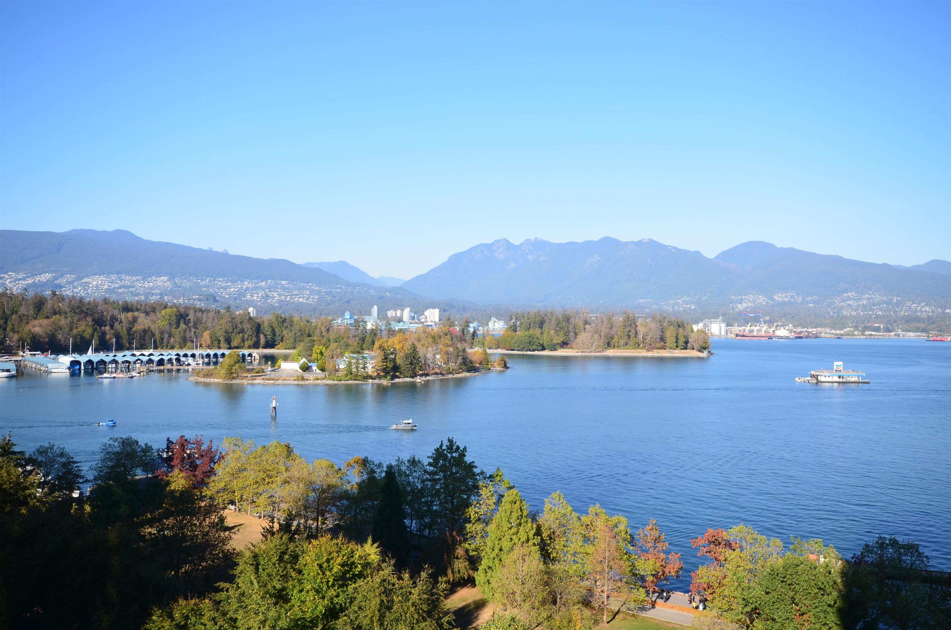 1233 CORDOVA, Vancouver, British Columbia V6C 3R1, 2 Bedrooms Bedrooms, ,2 BathroomsBathrooms,Residential Attached,For Sale,CORDOVA,R2729693
