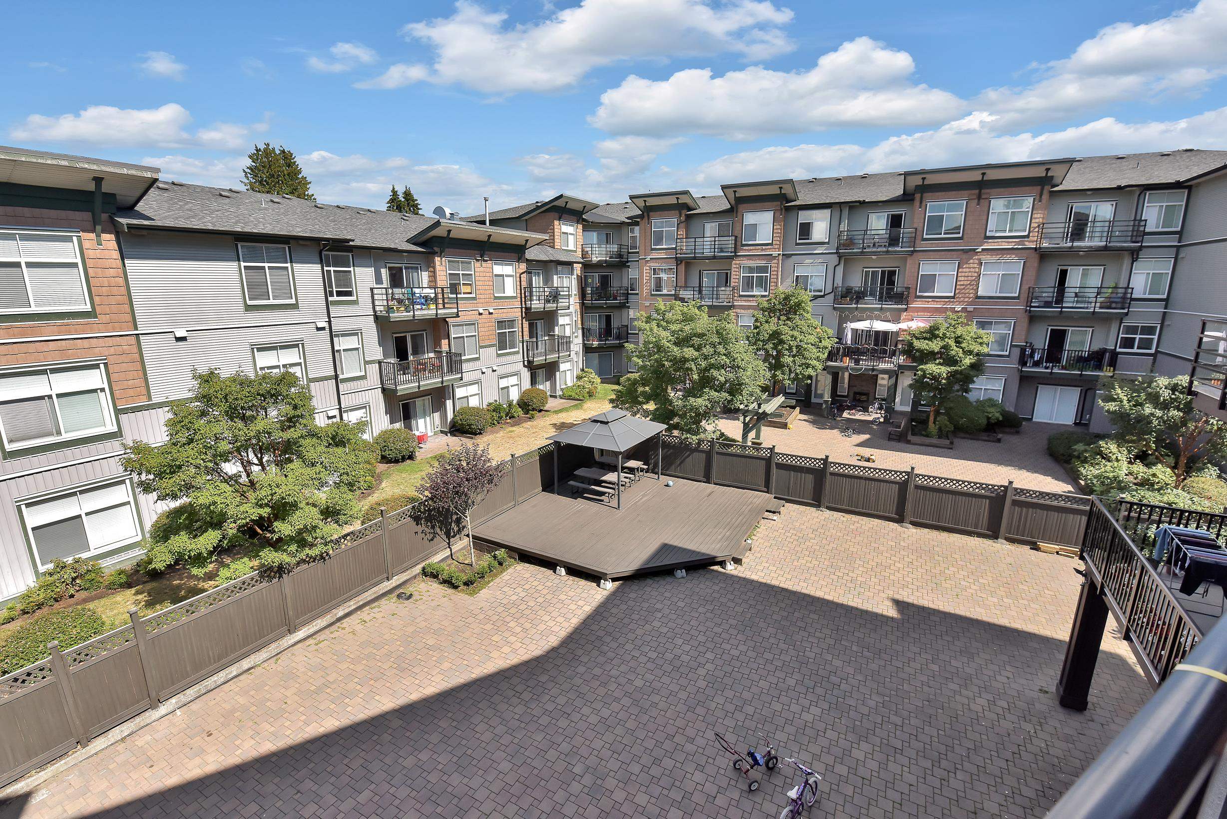 308-8168 120A STREET, Surrey, British Columbia V3W 3P3, 2 Bedrooms Bedrooms, ,2 BathroomsBathrooms,Residential Attached,For Sale,R2729823