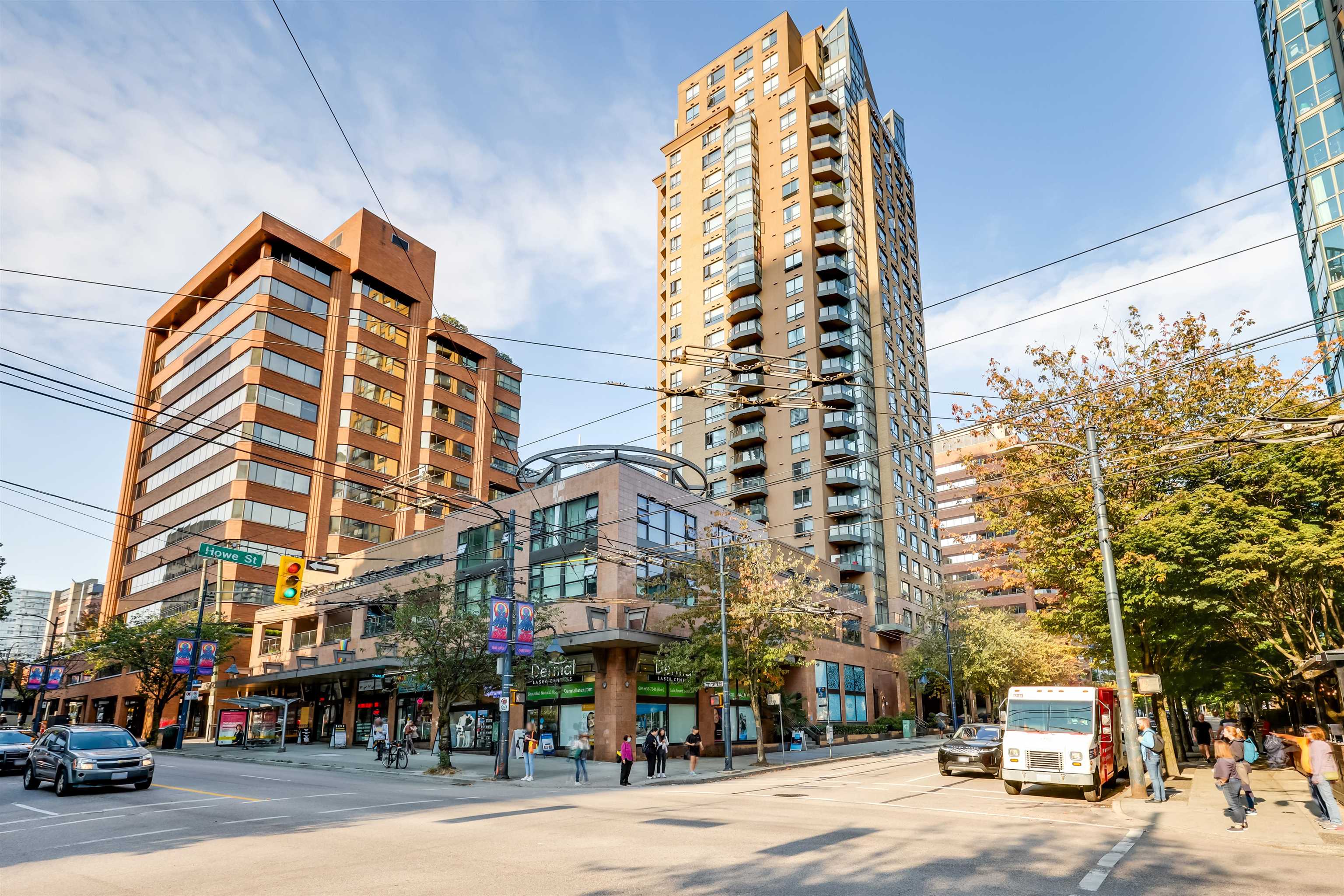 1189 HOWE, Vancouver, British Columbia V6Z 2X4, 1 Bedroom Bedrooms, ,1 BathroomBathrooms,Residential Attached,For Sale,HOWE,R2730022