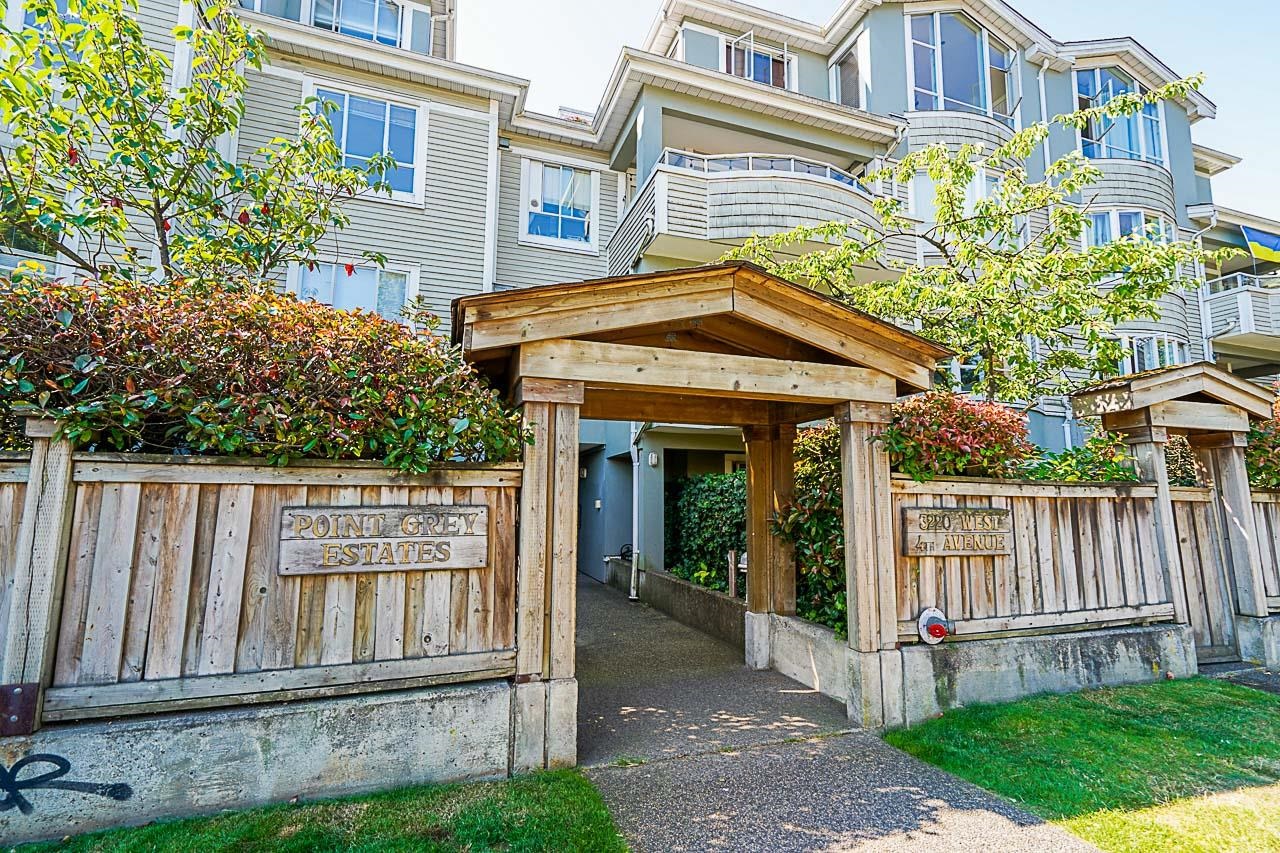 3220 4TH, Vancouver, British Columbia V6K 1R9, 2 Bedrooms Bedrooms, ,2 BathroomsBathrooms,Residential Attached,For Sale,4TH,R2730863