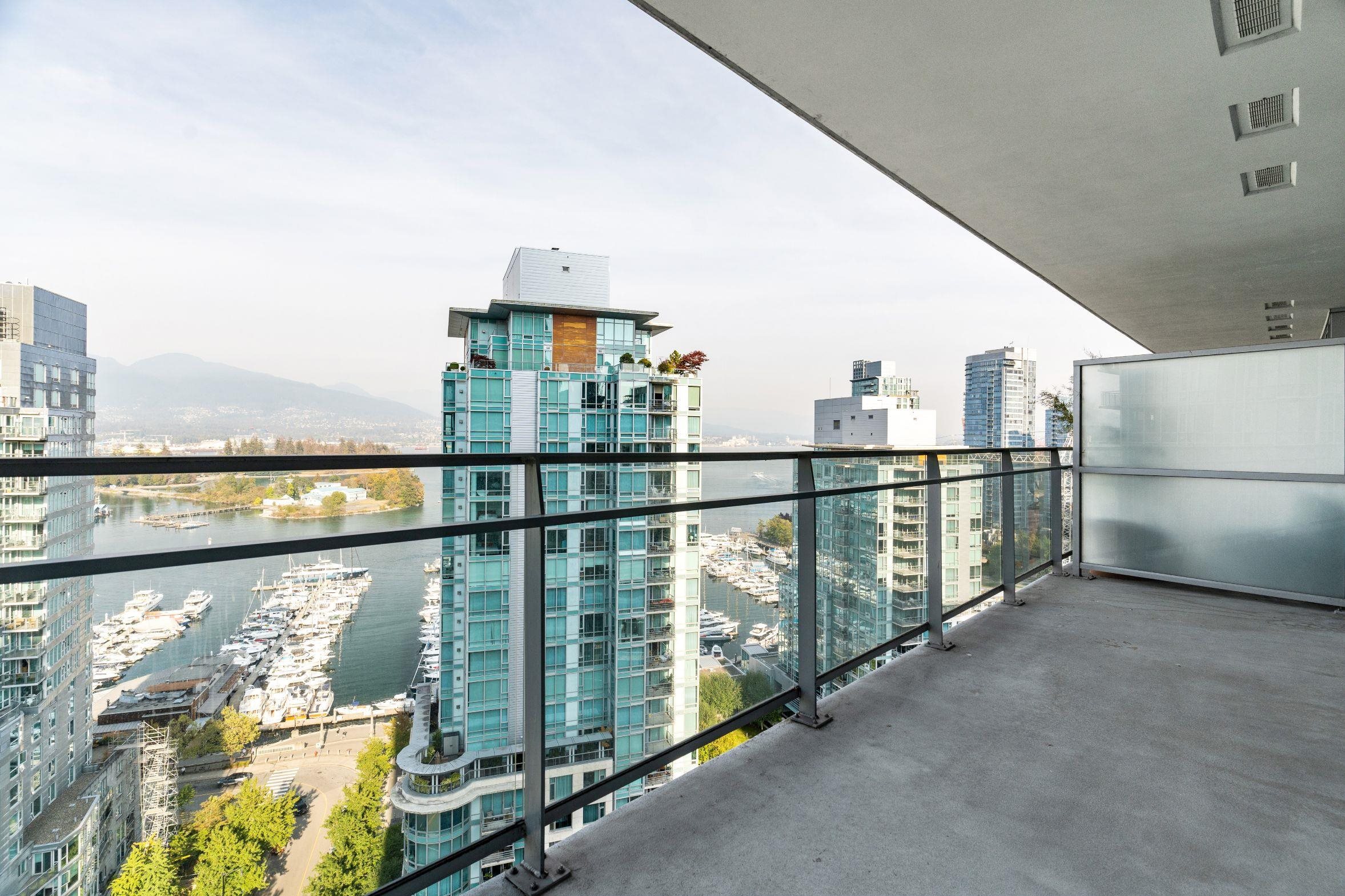 1499 PENDER, Vancouver, British Columbia V6G 0A7, 2 Bedrooms Bedrooms, ,2 BathroomsBathrooms,Residential Attached,For Sale,PENDER,R2730898