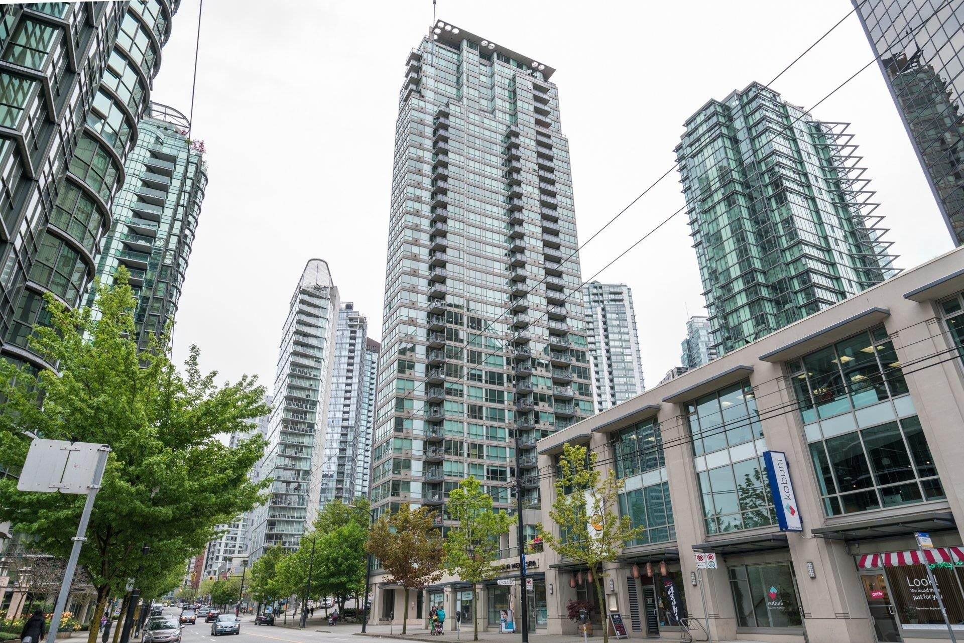 1328 PENDER, Vancouver, British Columbia V6E 4T1, 1 Bedroom Bedrooms, ,1 BathroomBathrooms,Residential Attached,For Sale,PENDER,R2730966