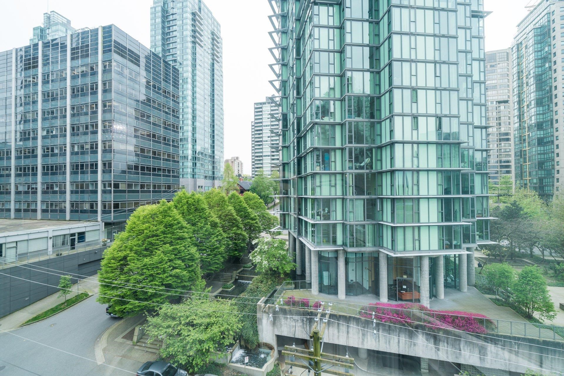 1328 PENDER, Vancouver, British Columbia V6E 4T1, 1 Bedroom Bedrooms, ,1 BathroomBathrooms,Residential Attached,For Sale,PENDER,R2730966