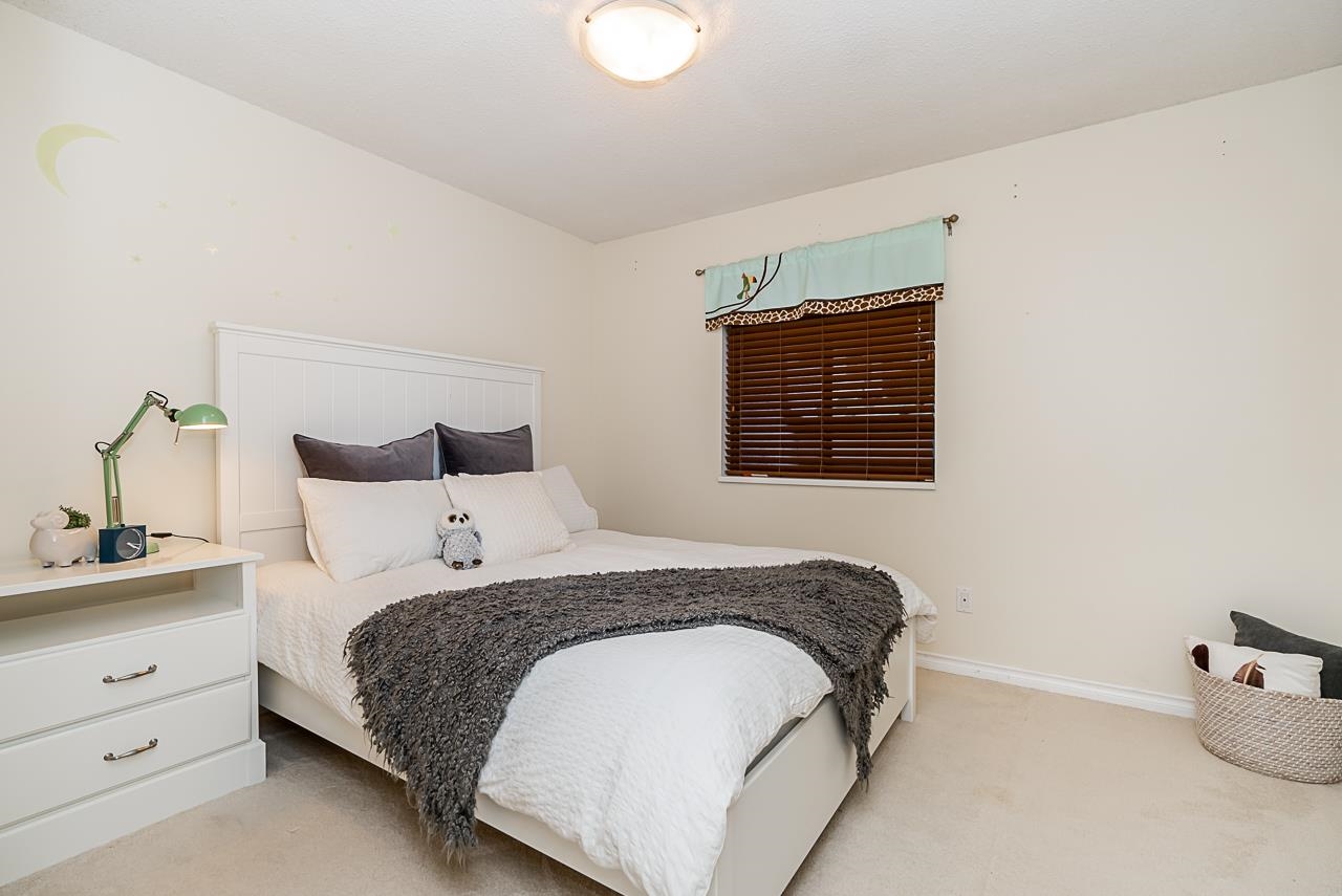 Listing image of 4639 WOODBURN ROAD