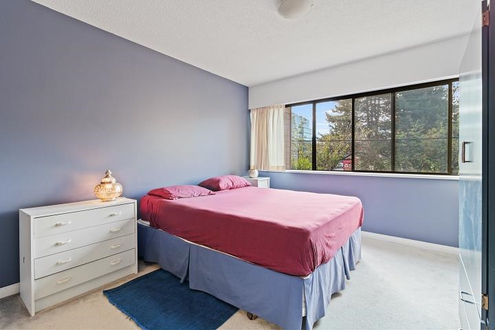 1825 8TH, Vancouver, British Columbia V6J 1V9, 2 Bedrooms Bedrooms, ,2 BathroomsBathrooms,Residential Attached,For Sale,8TH,R2733818