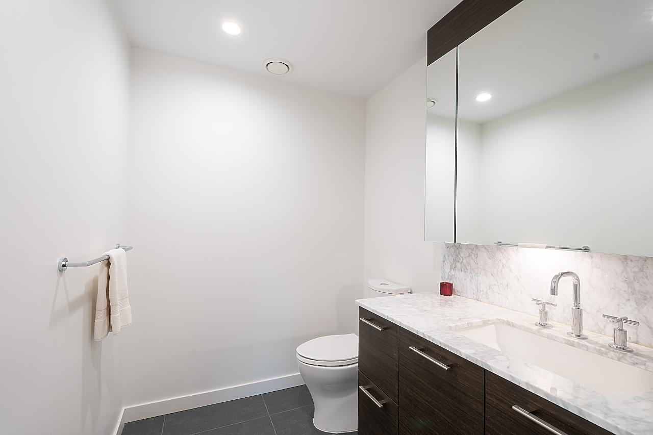 1819 5TH, Vancouver, British Columbia V6J 1P5, 2 Bedrooms Bedrooms, ,2 BathroomsBathrooms,Residential Attached,For Sale,5TH,R2734804