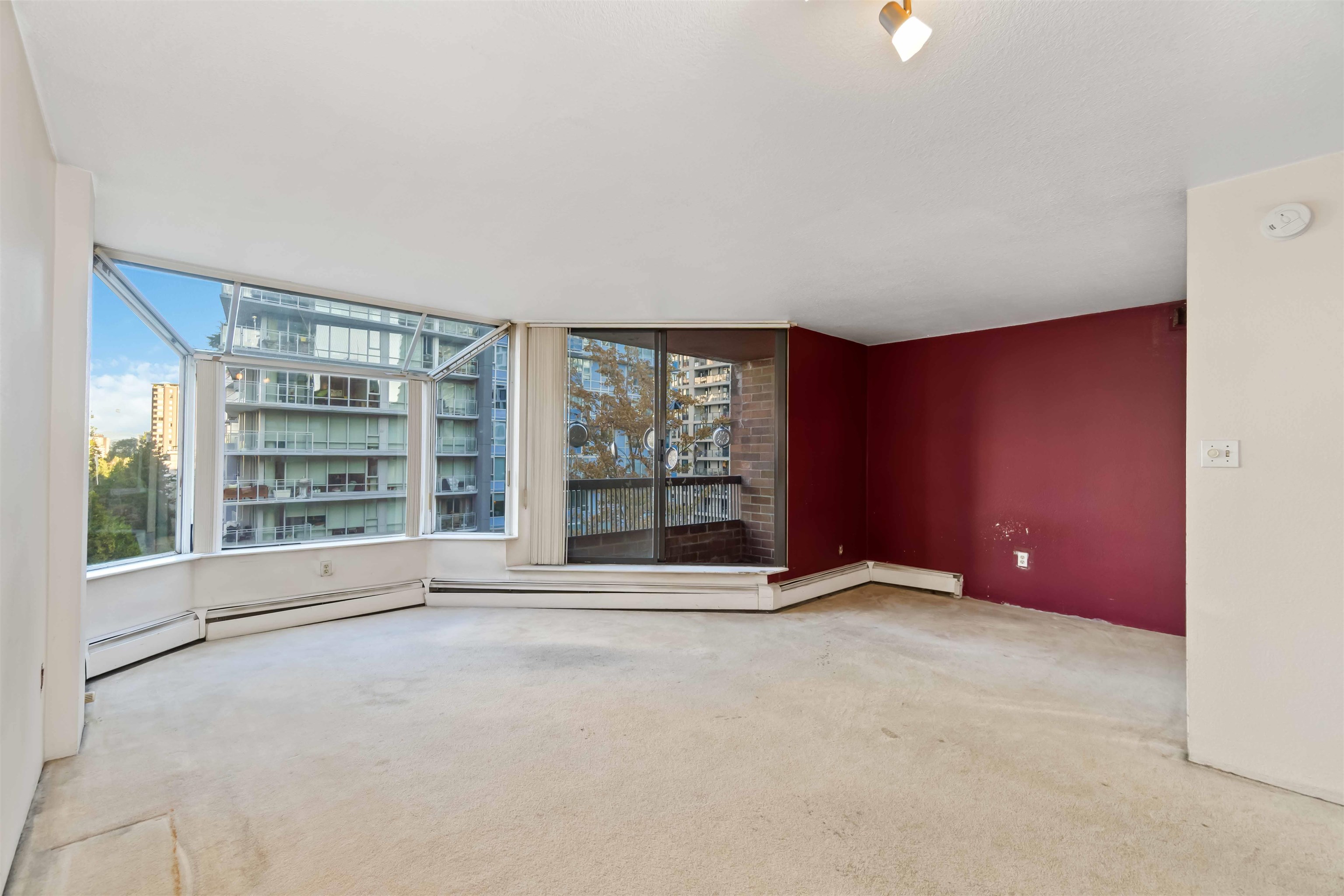 1330 BURRARD, Vancouver, British Columbia V6Z 2B8, ,1 BathroomBathrooms,Residential Attached,For Sale,BURRARD,R2735328