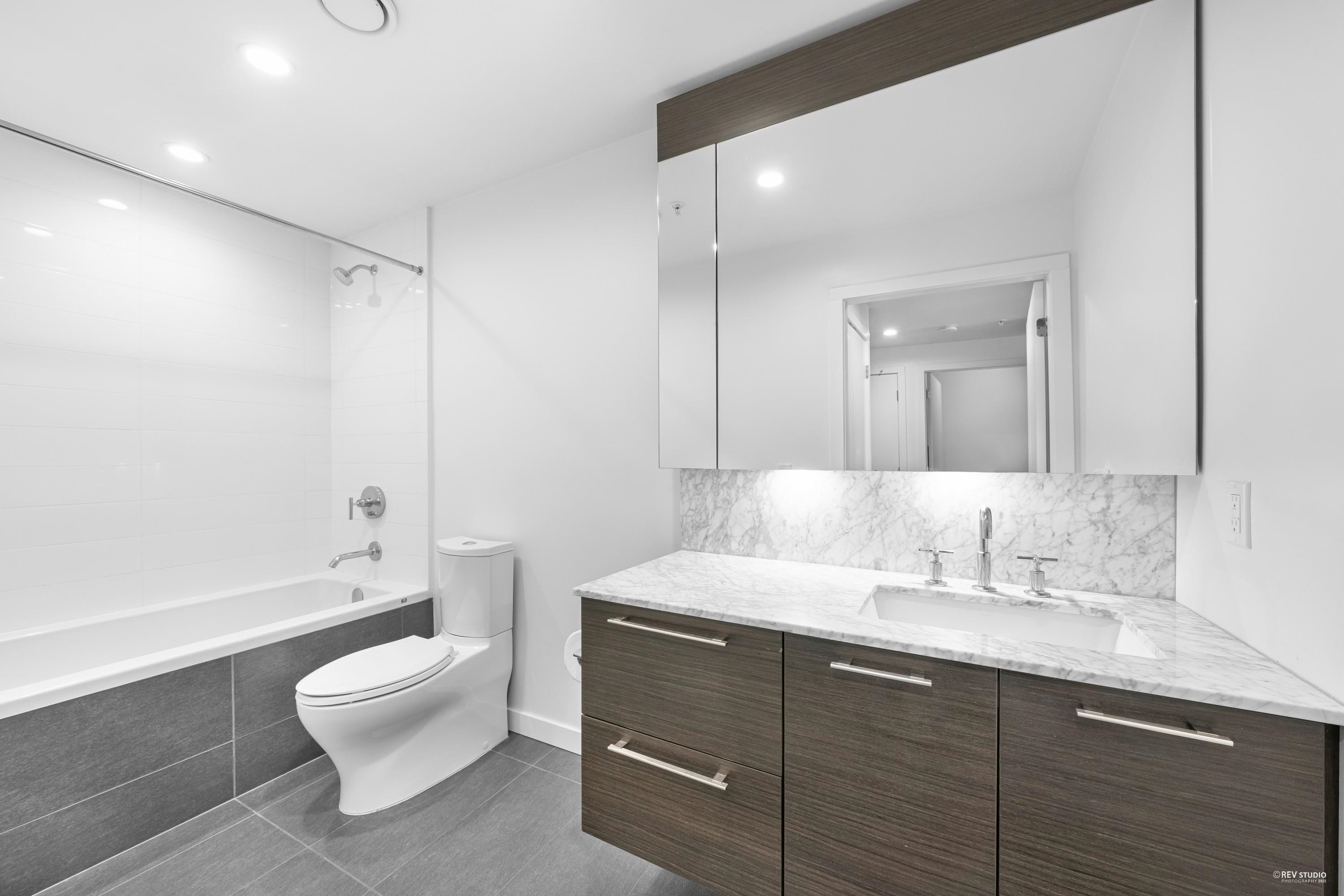 1819 5TH, Vancouver, British Columbia V6J 1P5, ,1 BathroomBathrooms,Residential Attached,For Sale,5TH,R2735699