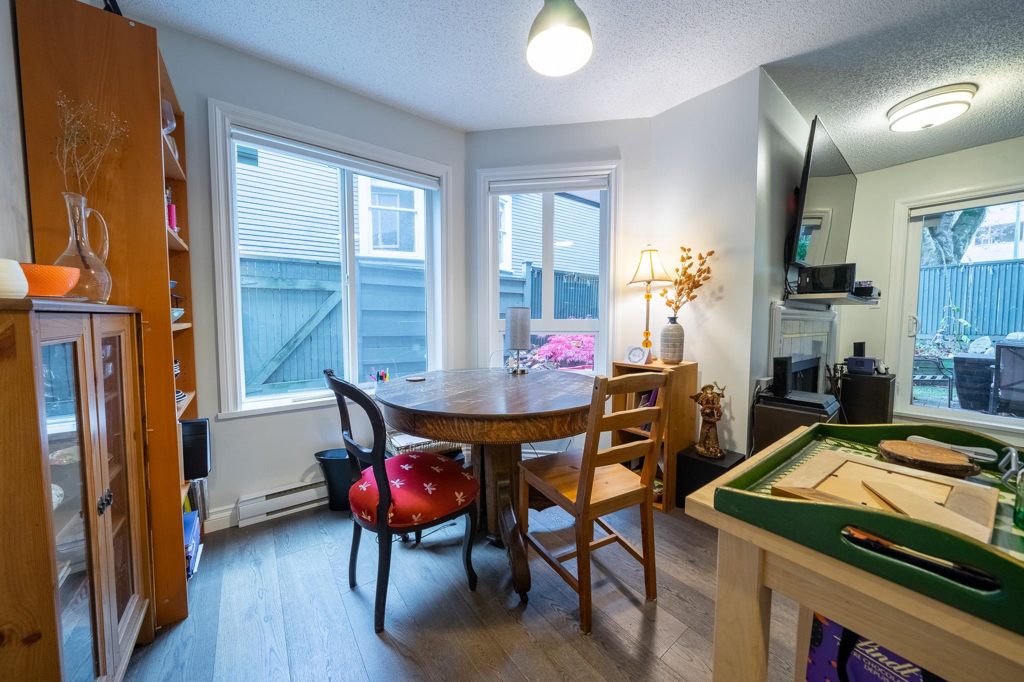1925 2ND, Vancouver, British Columbia V6J 1J2, 1 Bedroom Bedrooms, ,1 BathroomBathrooms,Residential Attached,For Sale,2ND,R2736281