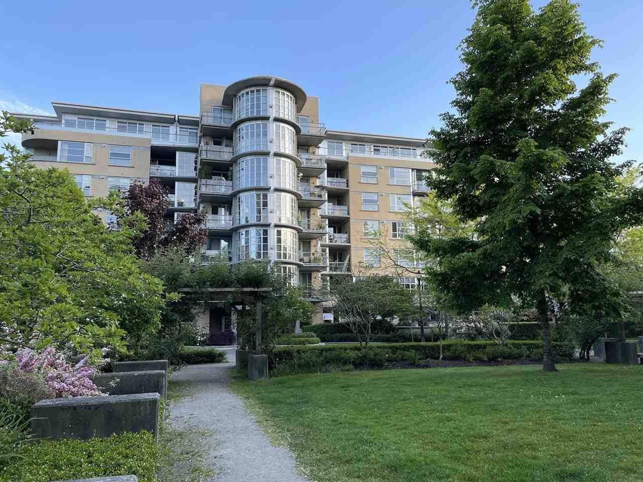 2655 CRANBERRY, Vancouver, British Columbia V6K 4V5, 2 Bedrooms Bedrooms, ,2 BathroomsBathrooms,Residential Attached,For Sale,CRANBERRY,R2737473