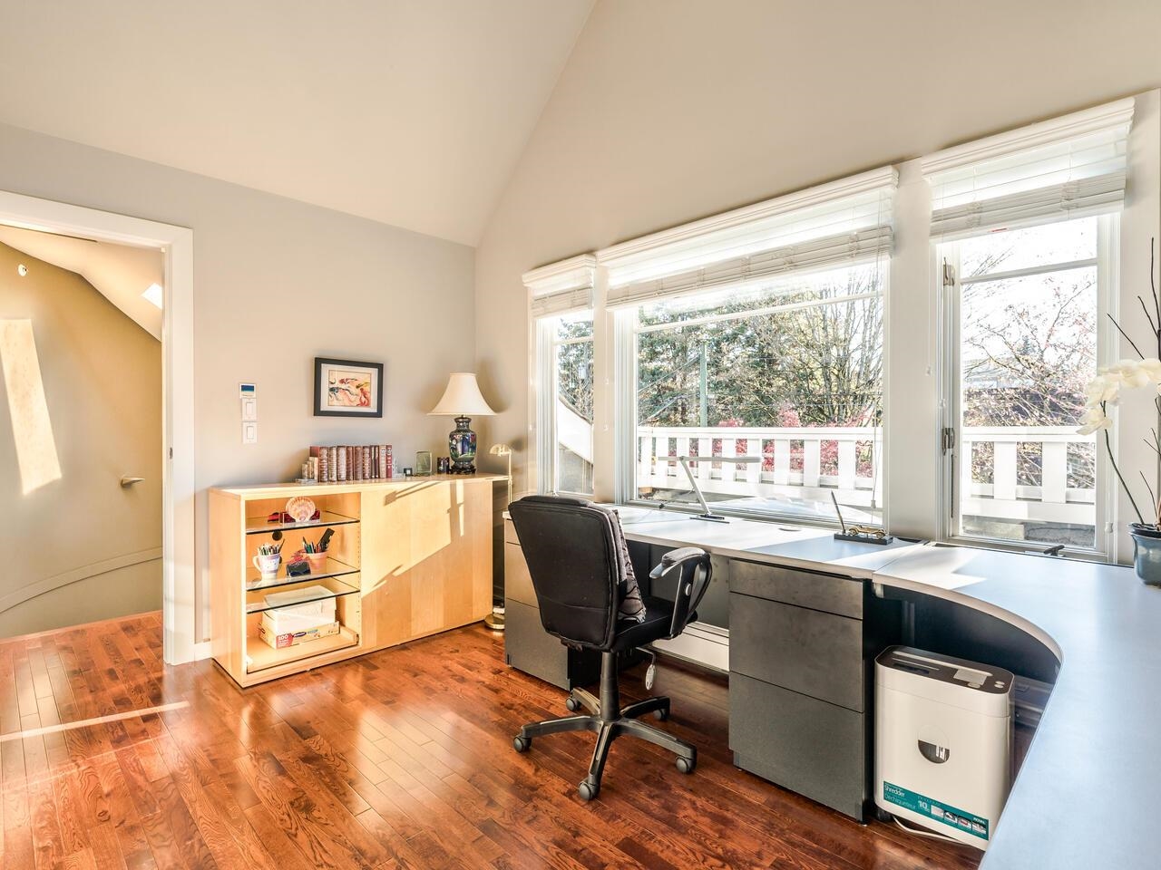 2565 8TH, Vancouver, British Columbia V6K 2B3, 3 Bedrooms Bedrooms, ,3 BathroomsBathrooms,Residential Attached,For Sale,8TH,R2738585
