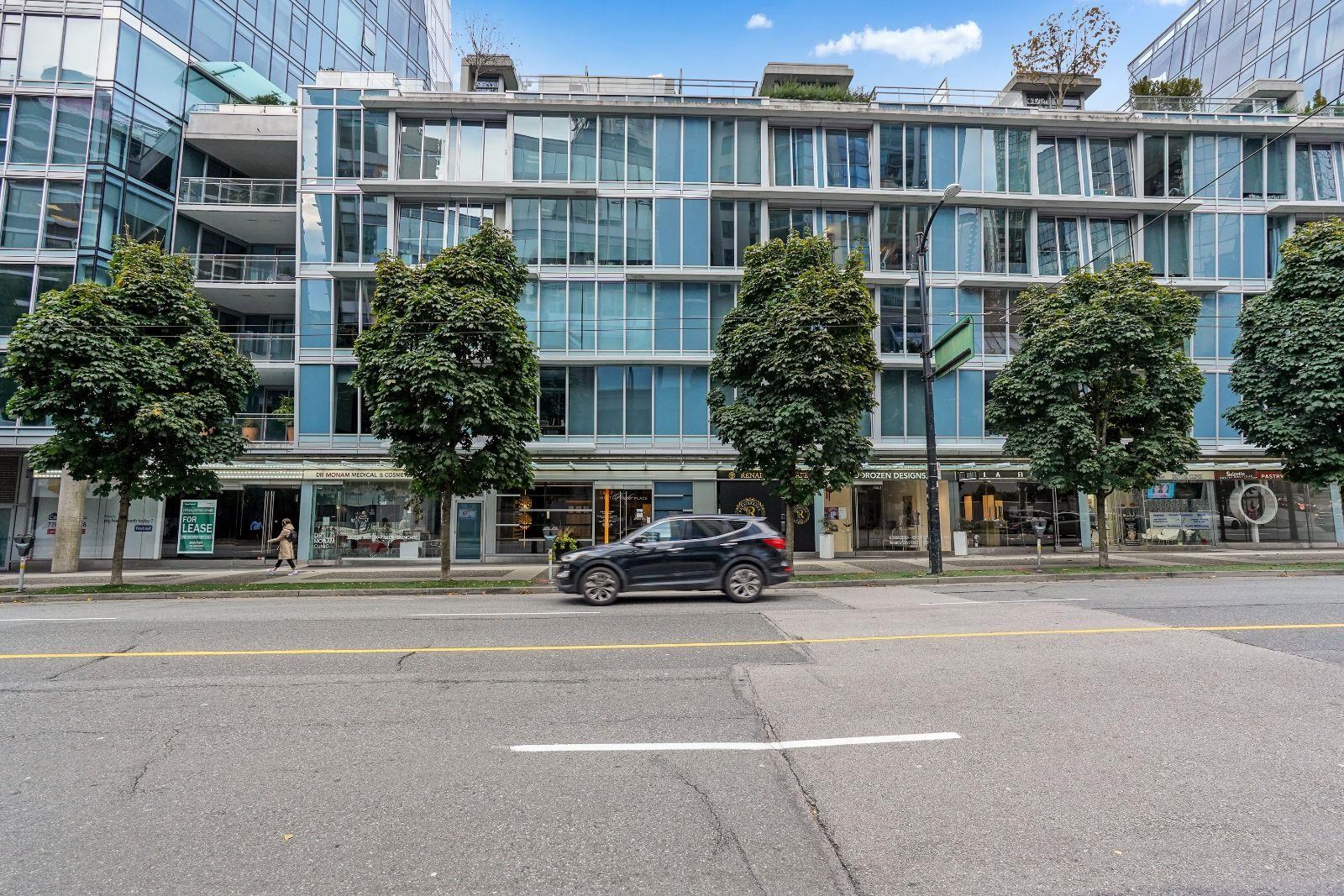 1477 PENDER, Vancouver, British Columbia V6G 2S3, 1 Bedroom Bedrooms, ,1 BathroomBathrooms,Residential Attached,For Sale,PENDER,R2738682