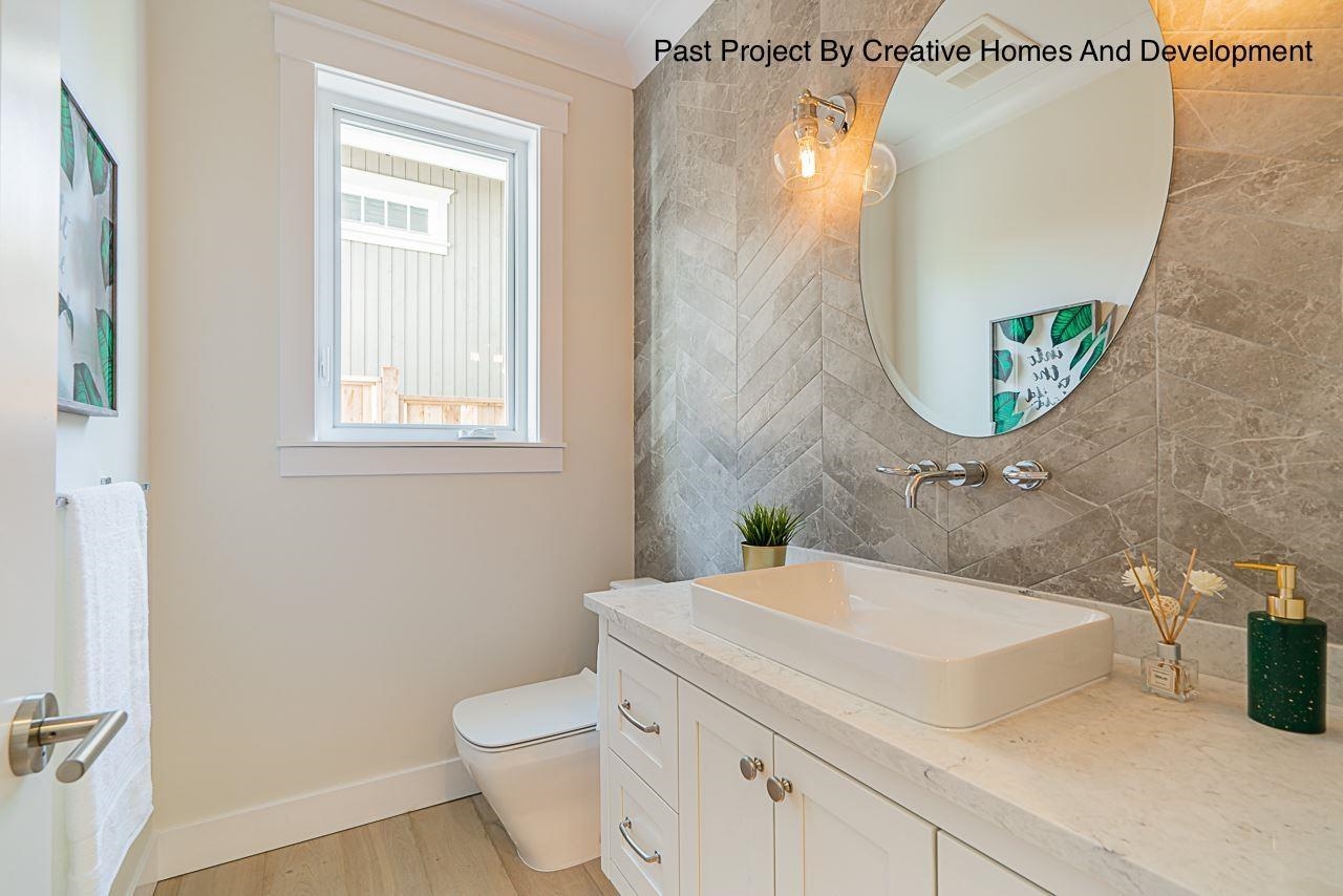 Listing image of 924 VINEY ROAD