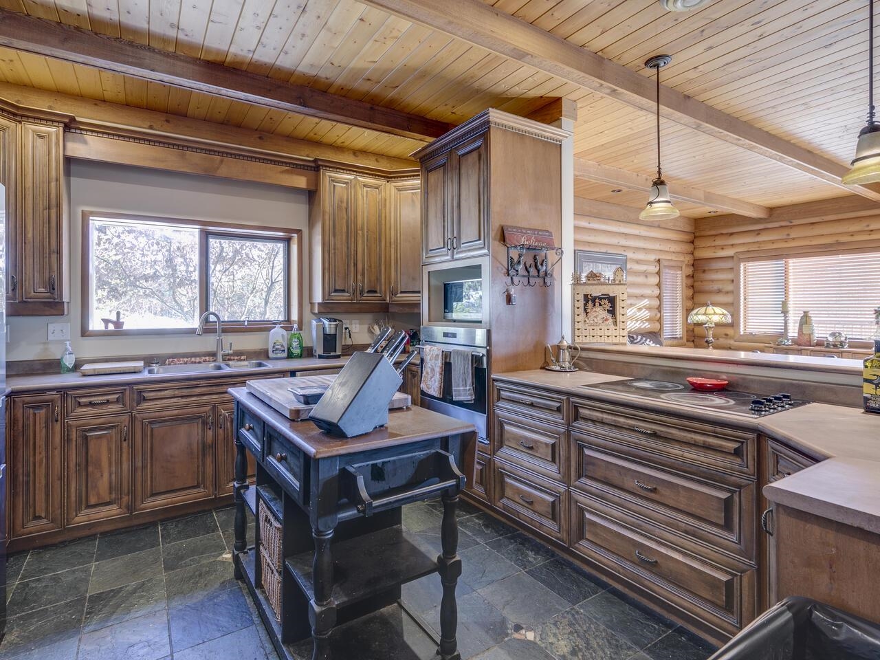29585 HUDSON AVENUE, Mission, British Columbia House with Acreage, 3 Bedrooms, 3 Bathrooms, Residential Detached,For Sale, MLS-R2739278