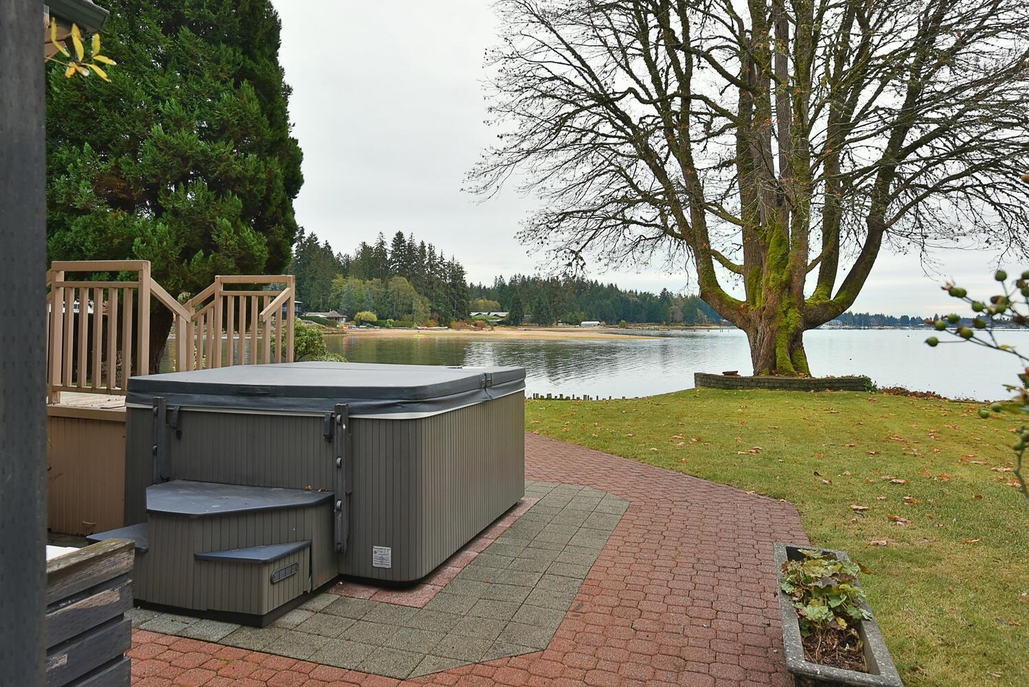 Wilson Lam Realtor, 6433 MARMOT ROAD, Sechelt, British Columbia V7Z 0L2, 3 Bedrooms, 2 Bathrooms, Residential Detached,For Sale ,R2739317