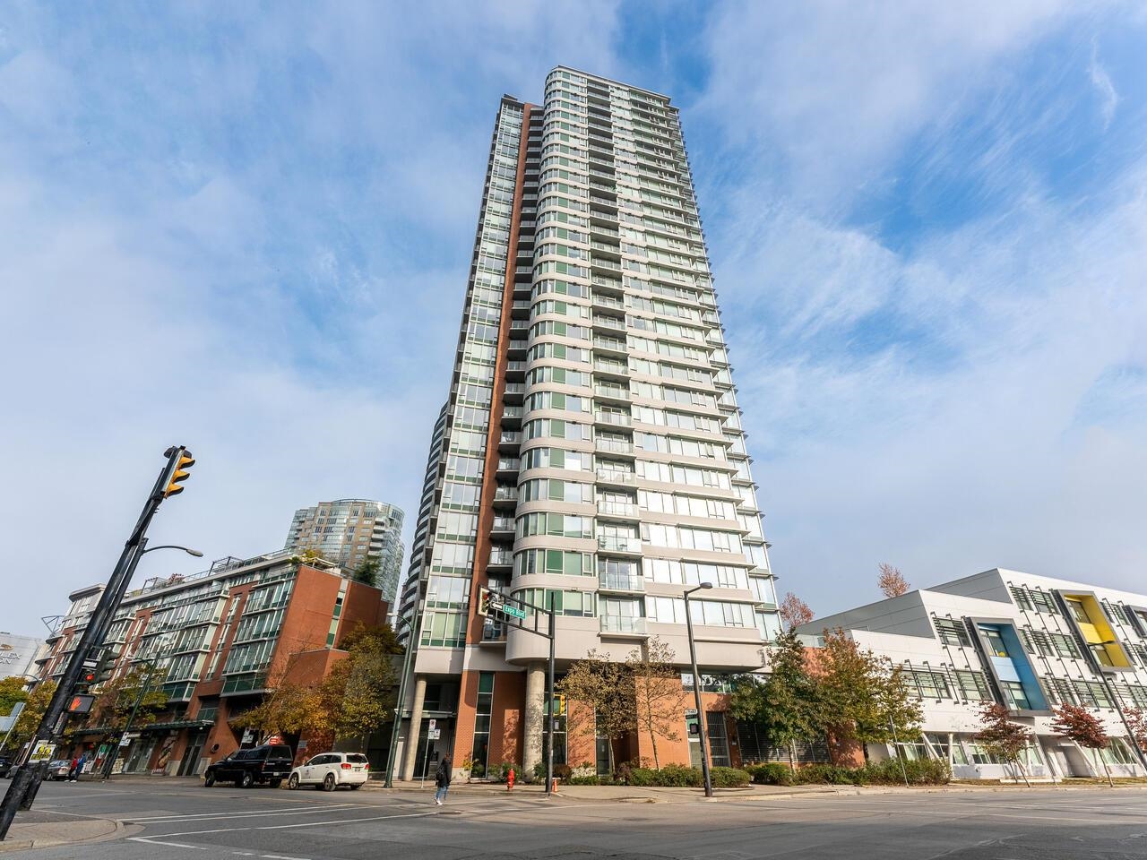 688 ABBOTT, Vancouver, British Columbia V6B 0B9, 1 Bedroom Bedrooms, ,1 BathroomBathrooms,Residential Attached,For Sale,ABBOTT,R2739563