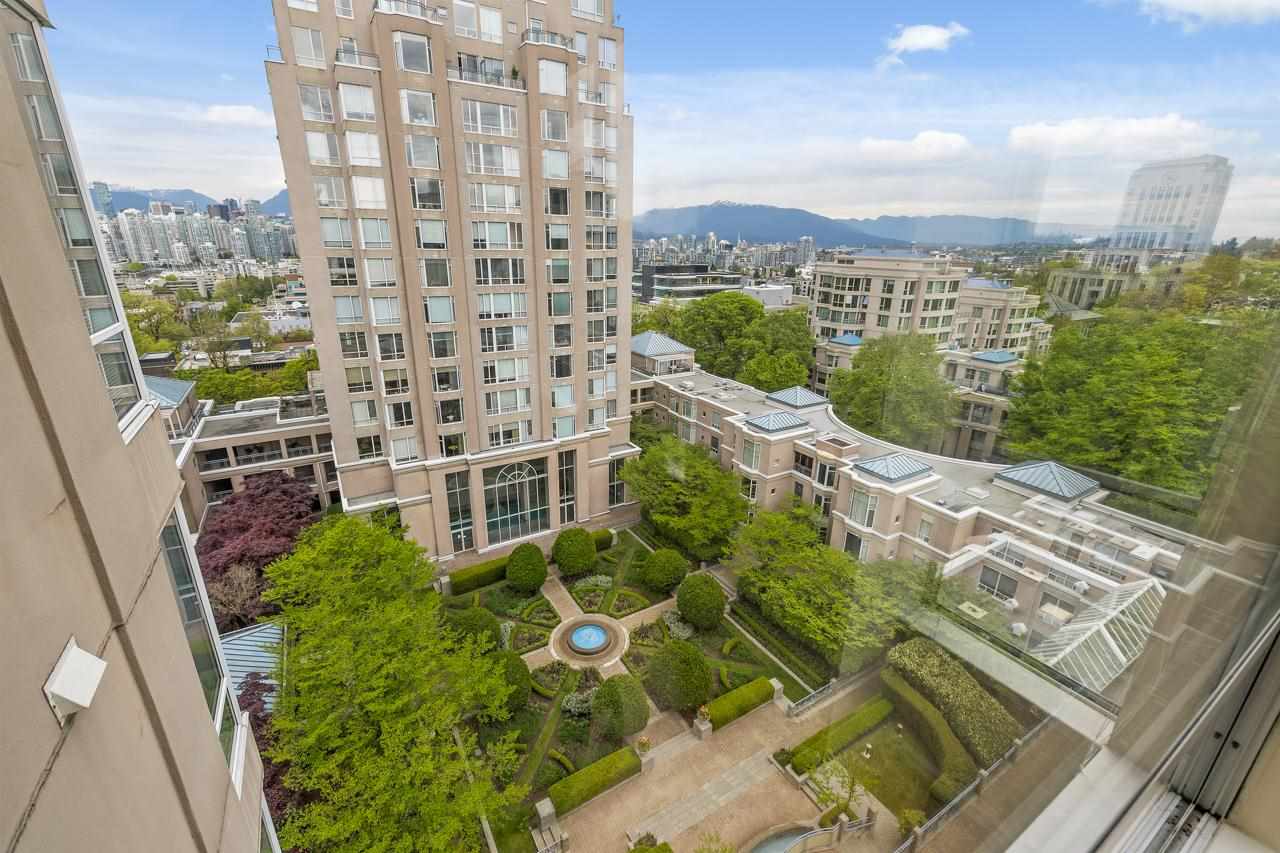 2668 ASH, Vancouver, British Columbia V5Z 4K4, 2 Bedrooms Bedrooms, ,2 BathroomsBathrooms,Residential Attached,For Sale,ASH,R2740203