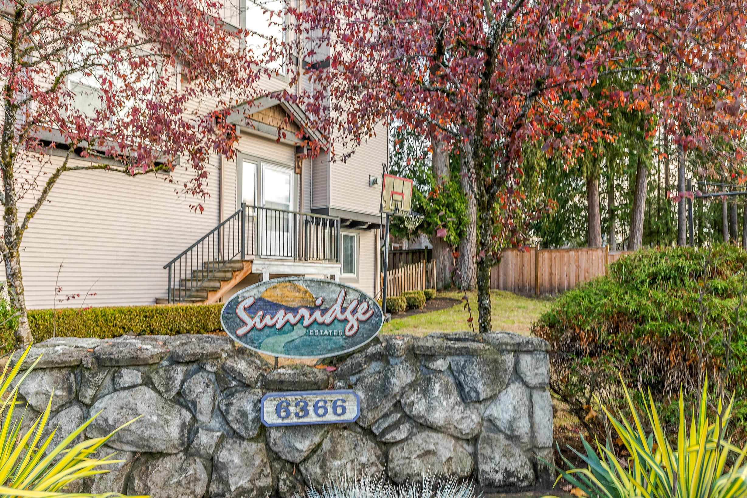 6366 126, Surrey, British Columbia V3X 1T9, 2 Bedrooms Bedrooms, ,2 BathroomsBathrooms,Residential Attached,For Sale,126,R2740399
