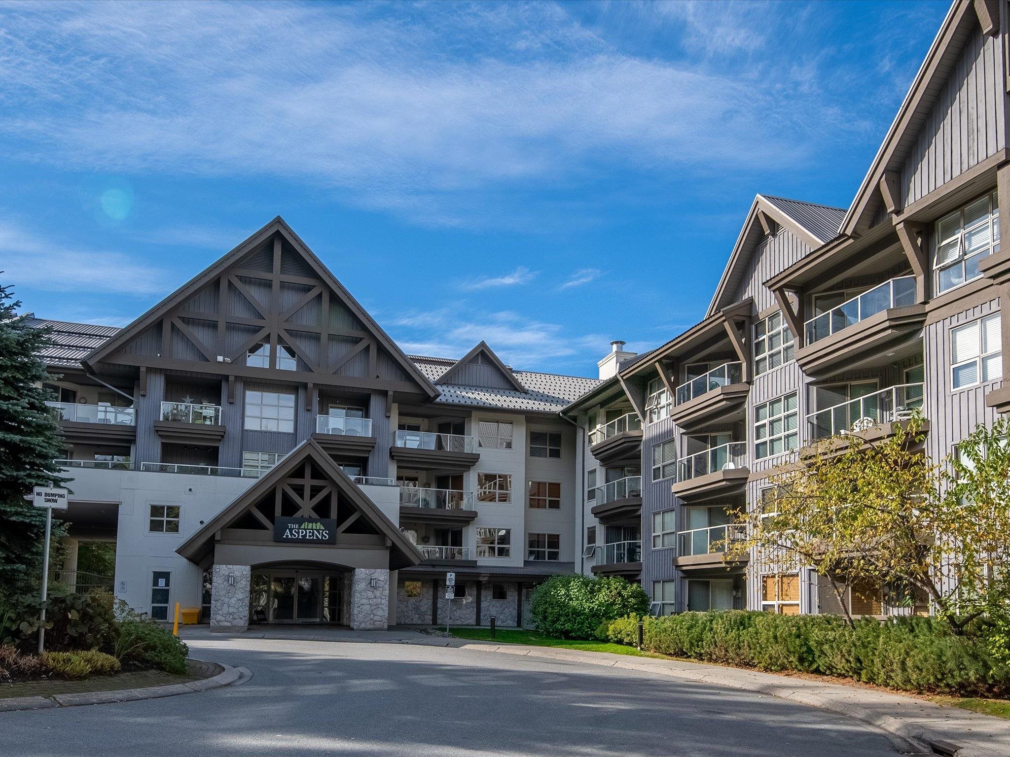 4800 SPEARHEAD, Whistler, British Columbia V8E 1G1, 1 Bedroom Bedrooms, ,1 BathroomBathrooms,Residential Attached,For Sale,SPEARHEAD,R2740610