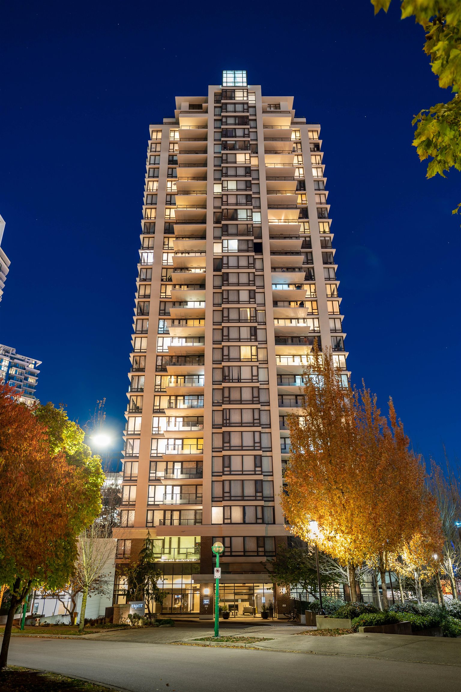7328 ARCOLA, Burnaby, British Columbia V5E 0A7, 2 Bedrooms Bedrooms, ,2 BathroomsBathrooms,Residential Attached,For Sale,ARCOLA,R2740611