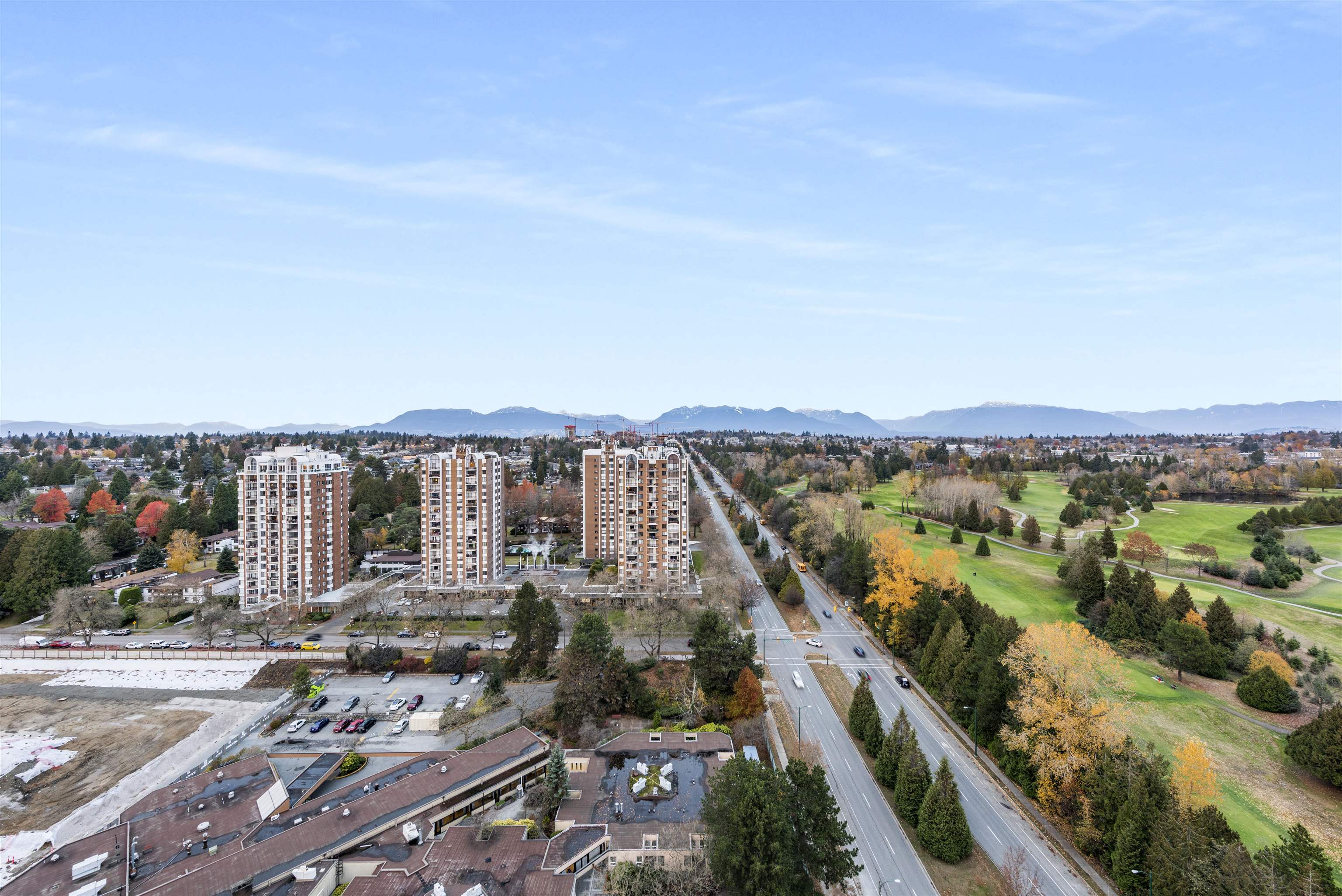 2302-7433 CAMBIE STREET, Vancouver, British Columbia Apartment/Condo, 1 Bedroom, 1 Bathroom, Residential Attached,For Sale, MLS-R2740740, Richmond Condo for Sale