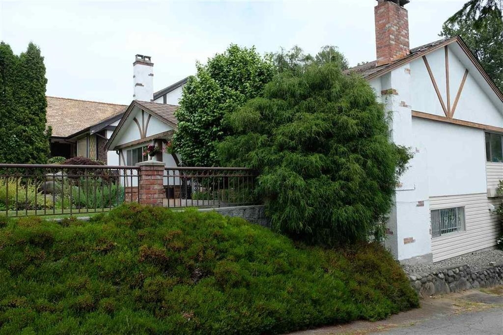 Wilson Lam Realtor, 8096 ELLIOTT STREET, Vancouver, British Columbia V5S 2P2, 5 Bedrooms, 3 Bathrooms, Residential Detached,For Sale ,R2743460