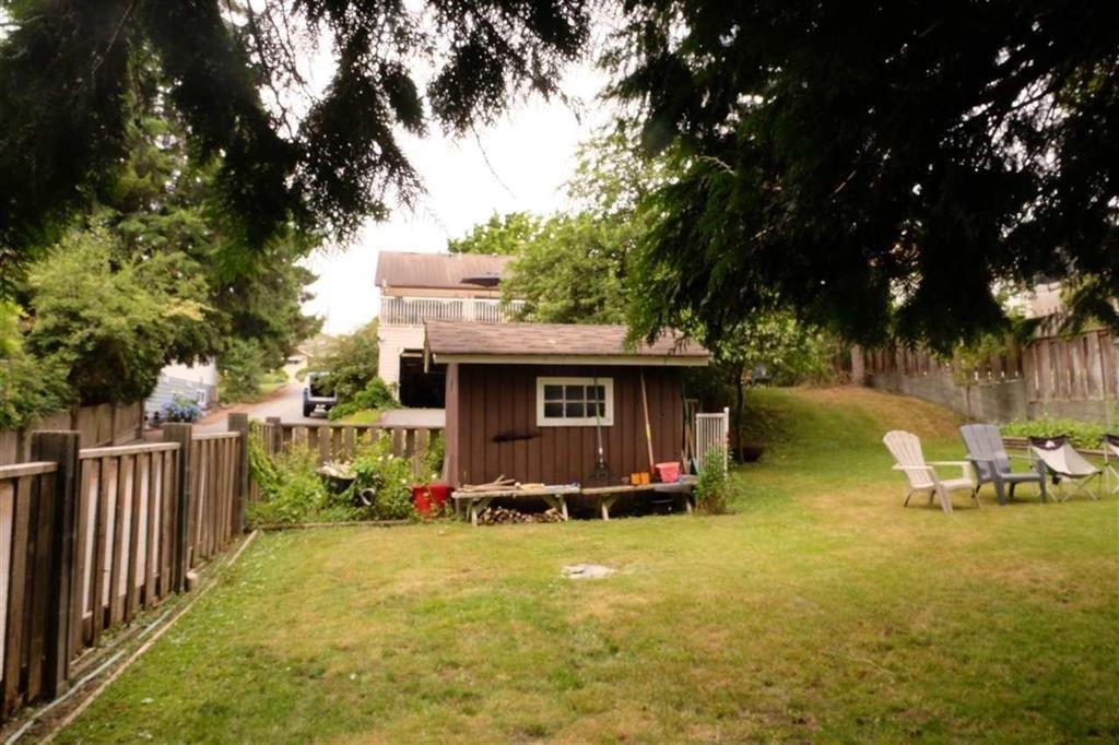 Wilson Lam Realtor, 8096 ELLIOTT STREET, Vancouver, British Columbia V5S 2P2, 5 Bedrooms, 3 Bathrooms, Residential Detached,For Sale ,R2743460