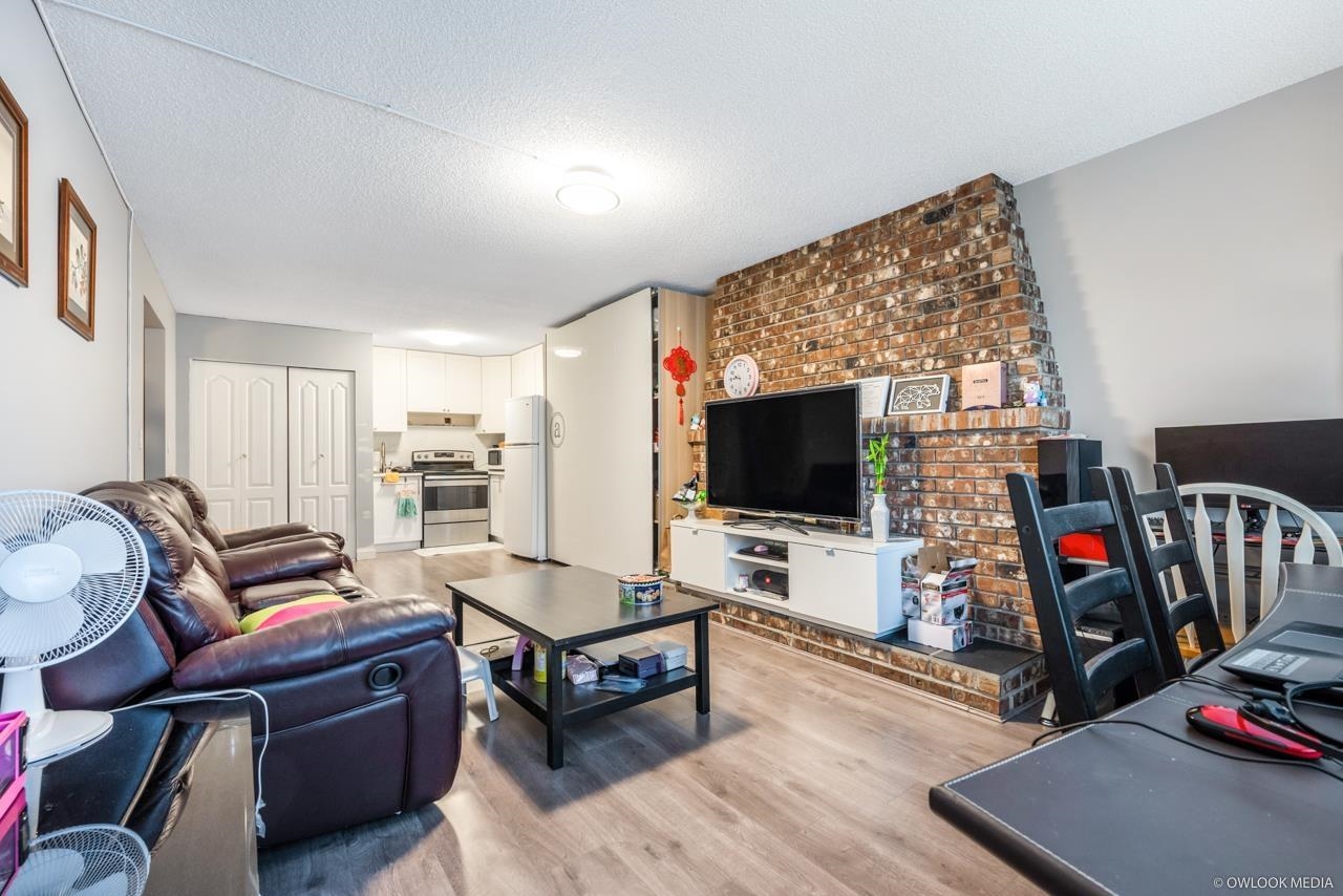 3622 SOLWAY DRIVE