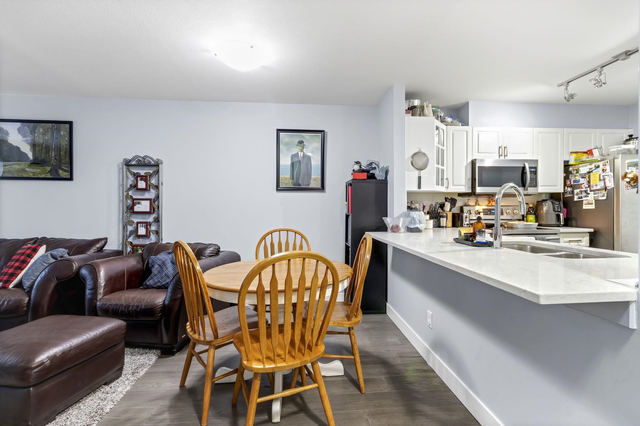209-15110 108 AVENUE, Surrey, British Columbia V3R 0T6, 2 Bedrooms Bedrooms, ,2 BathroomsBathrooms,Residential Attached,For Sale,R2744327