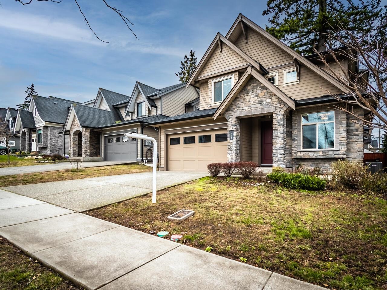 Grandview Surrey House/Single Family for sale:  5 bedroom 4,434 sq.ft. (Listed 2023-01-27)
