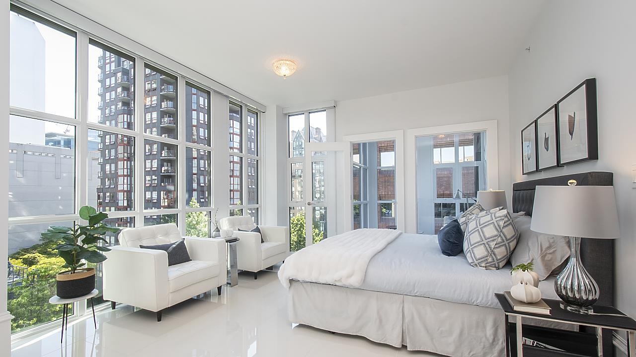 Wilson Lam Realtor, PH2-1102 HORNBY STREET, Vancouver, British Columbia V6Z 1V8, 3 Bedrooms, 4 Bathrooms, Residential Attached,For Sale ,R2747992