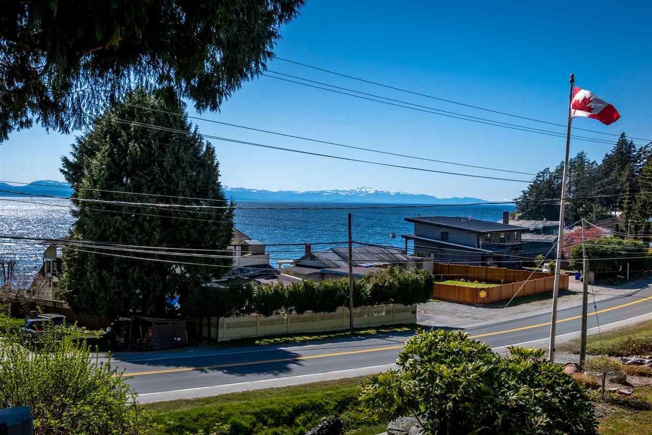 Sechelt District House/Single Family for sale:  4 bedroom 2,004 sq.ft. (Listed 2023-01-31)