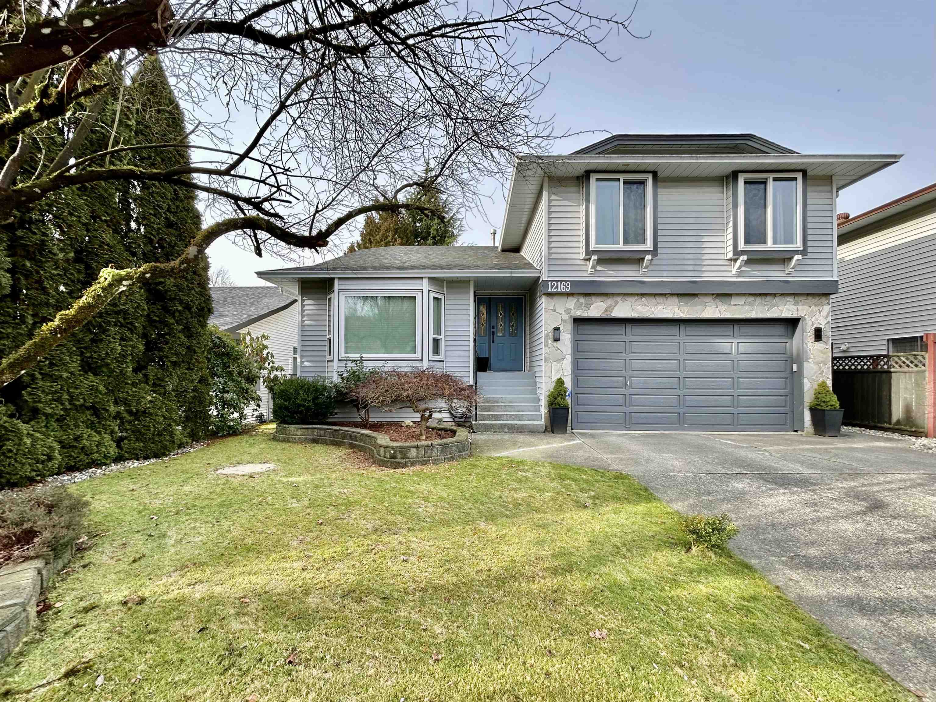 Northwest Maple Ridge House/Single Family for sale:  4 bedroom 2,846 sq.ft. (Listed 2023-02-01)
