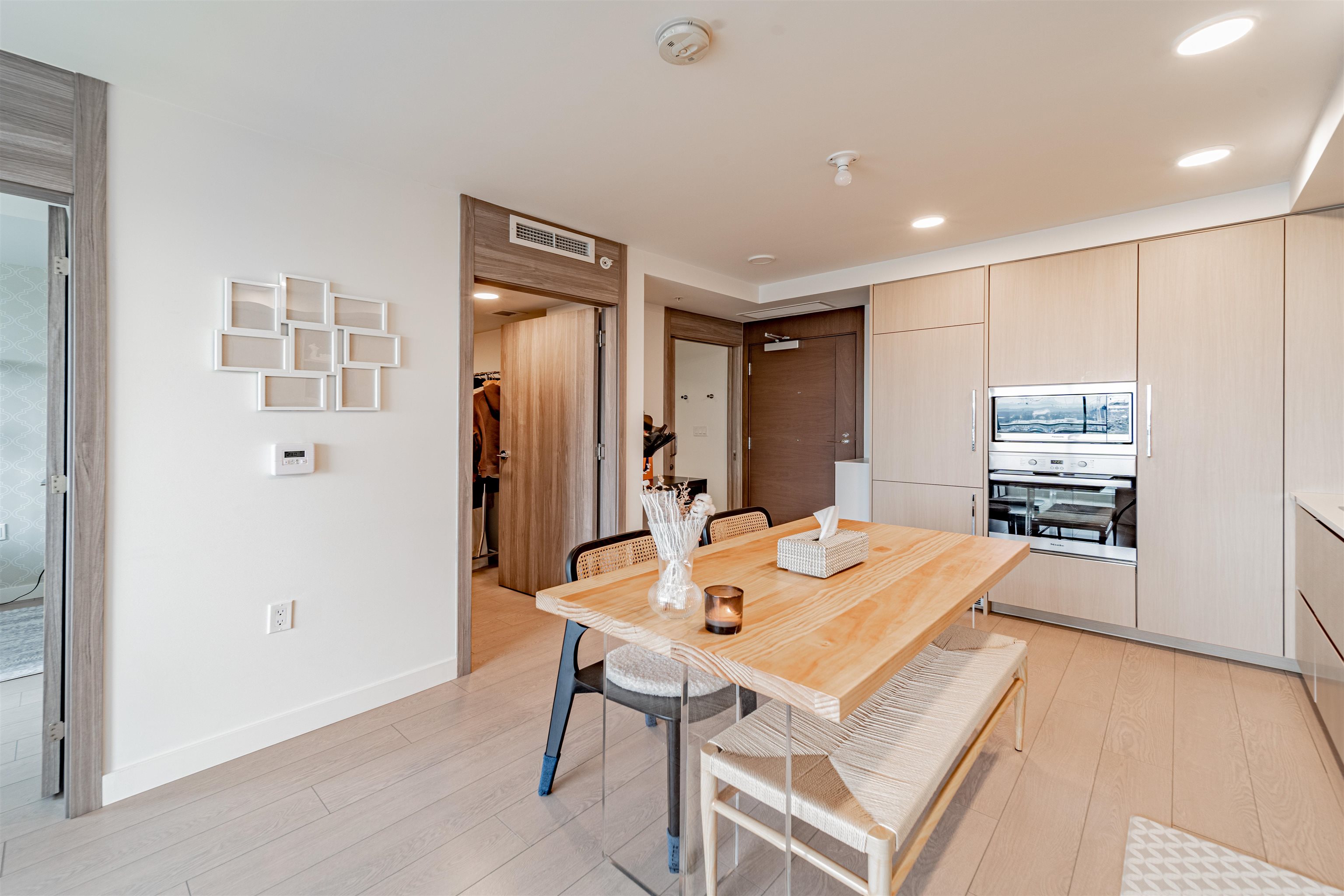Wilson Lam Realtor, 1505-433 MARINE DRIVE, Vancouver, British Columbia V5X 0H5, 1 Bedroom, 1 Bathroom, Residential Attached,For Sale ,R2749979