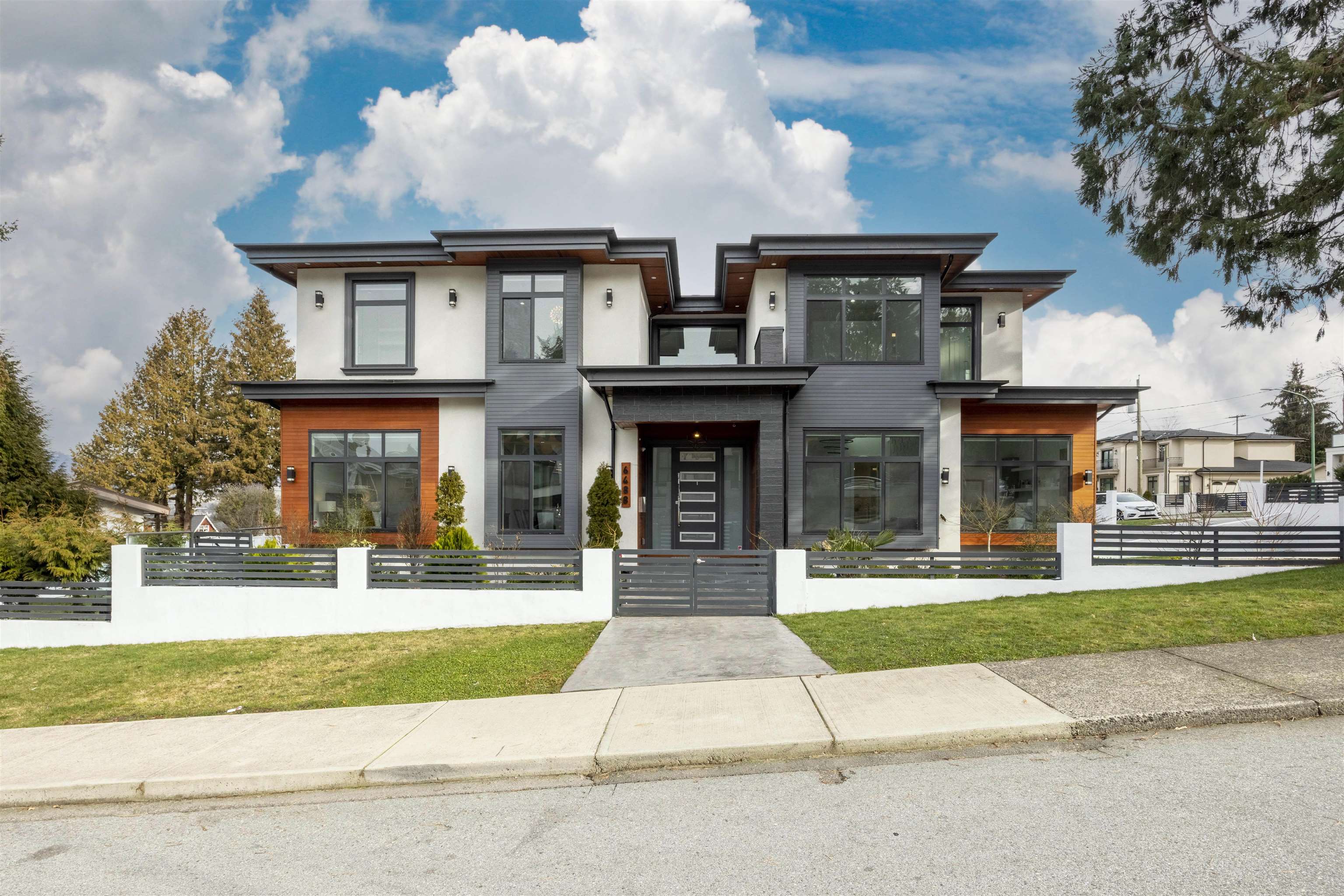 6488 Gordon Ave, Burnaby, BC