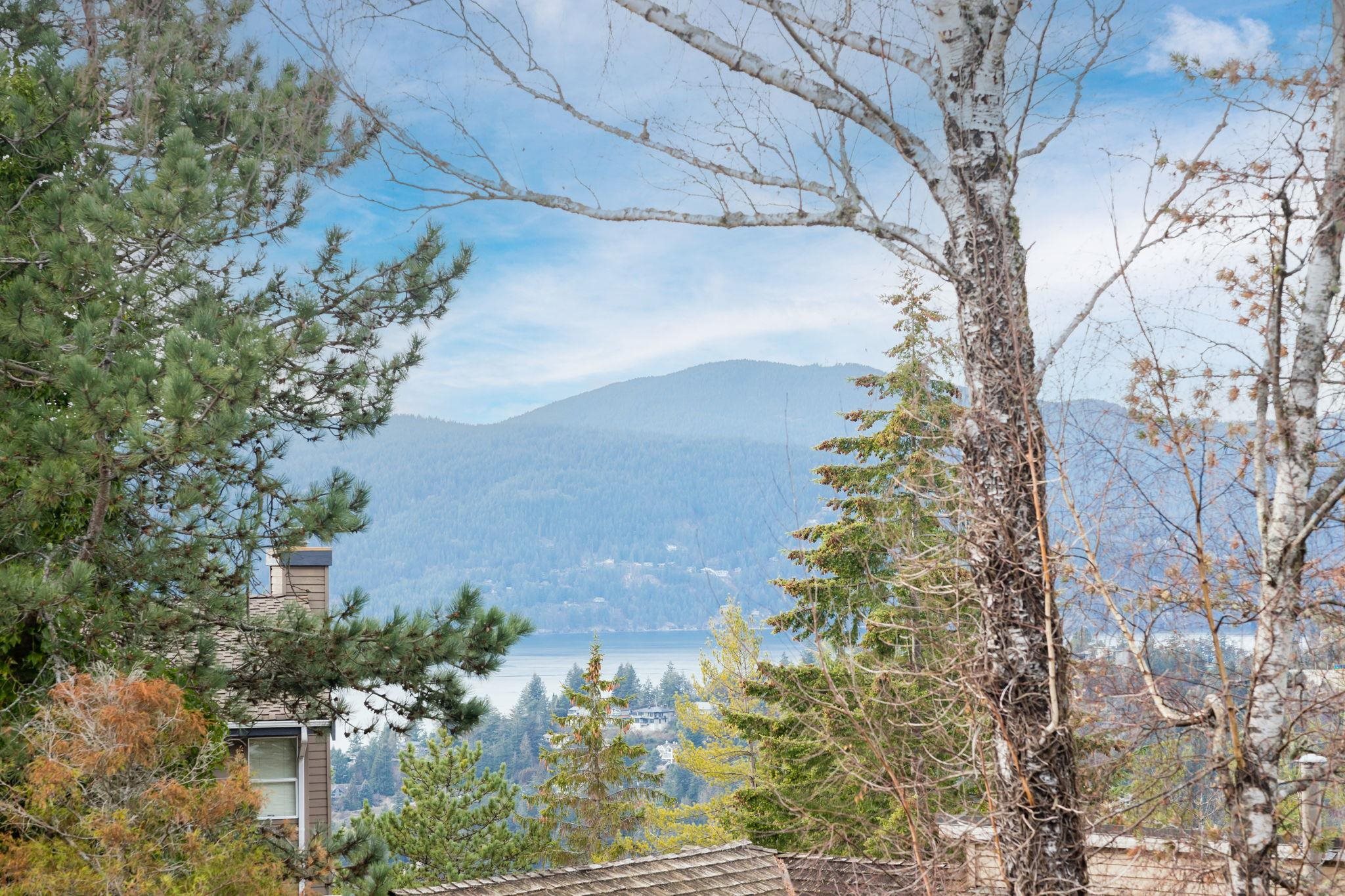 Listing image of 4711 WOODBURN COURT