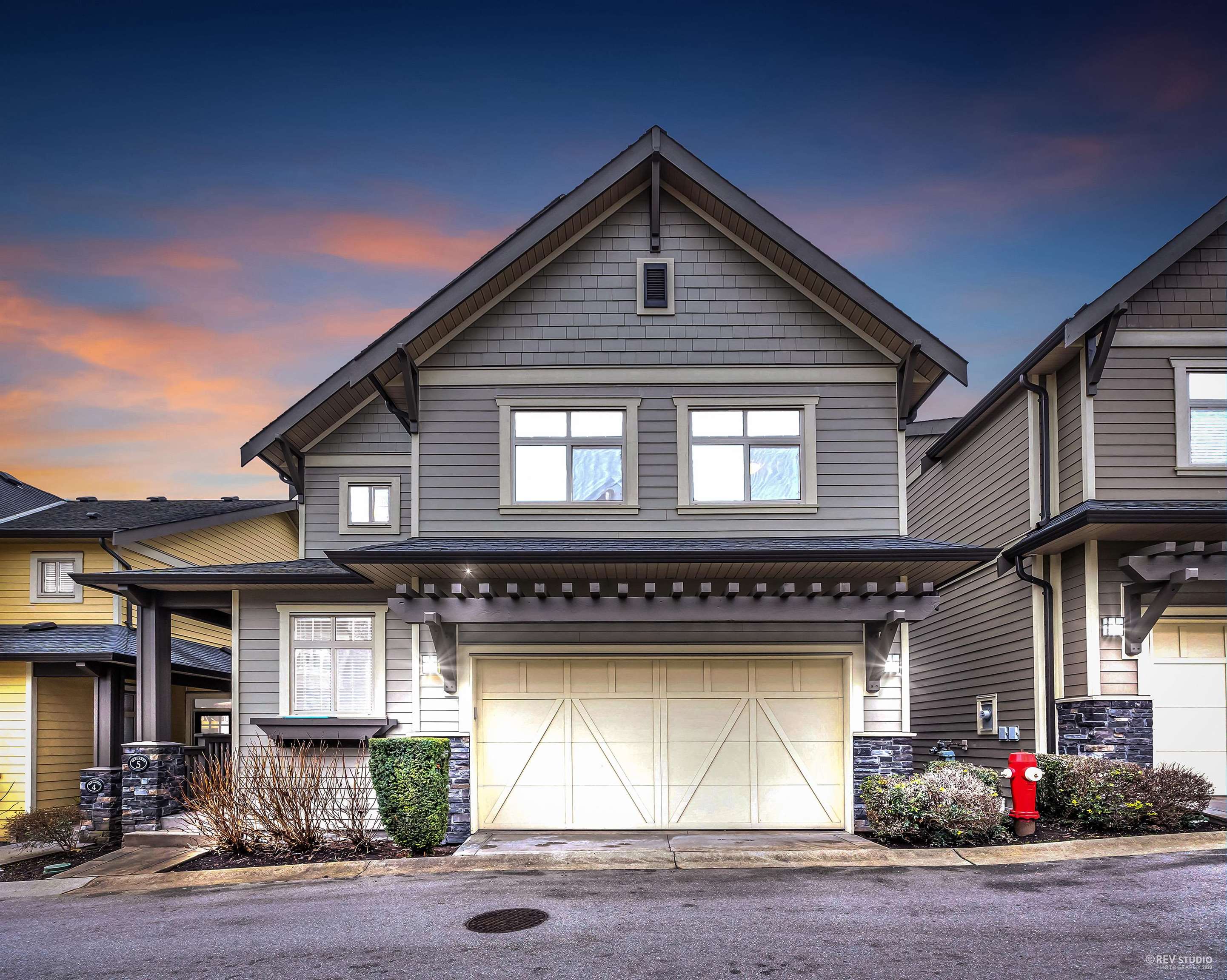 Sold 5 15885 26 AVENUE, Surrey,