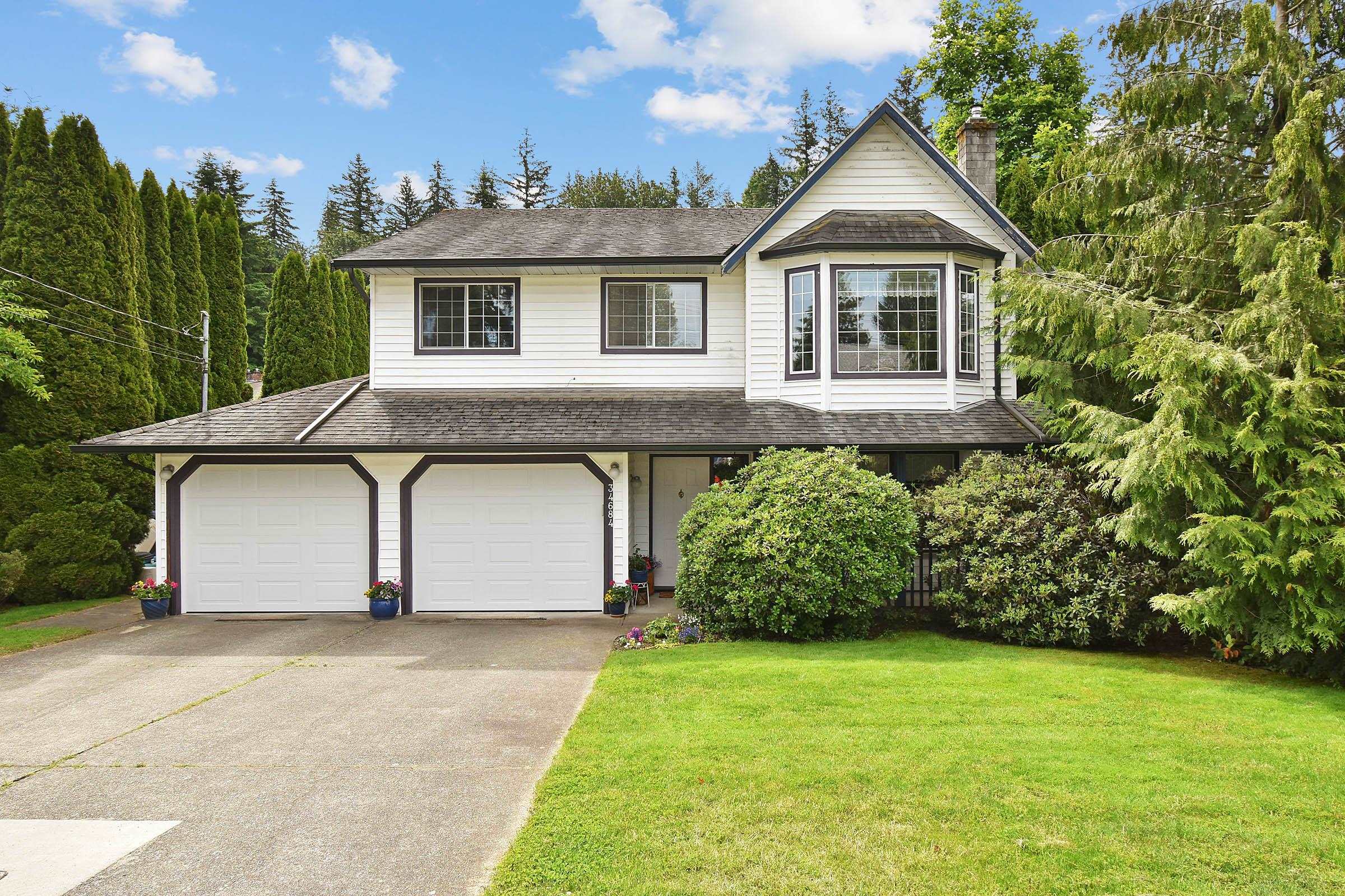 Abbotsford East House/Single Family for sale:  3 bedroom 2,015 sq.ft. (Listed 2023-02-08)