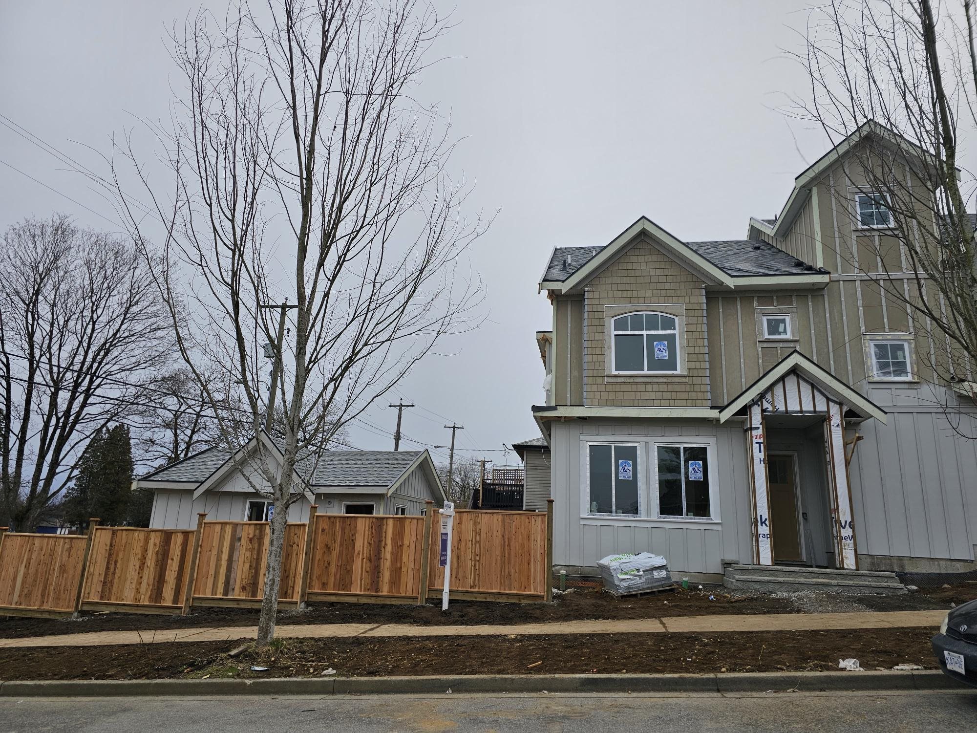 3320 PENTICTON STREET