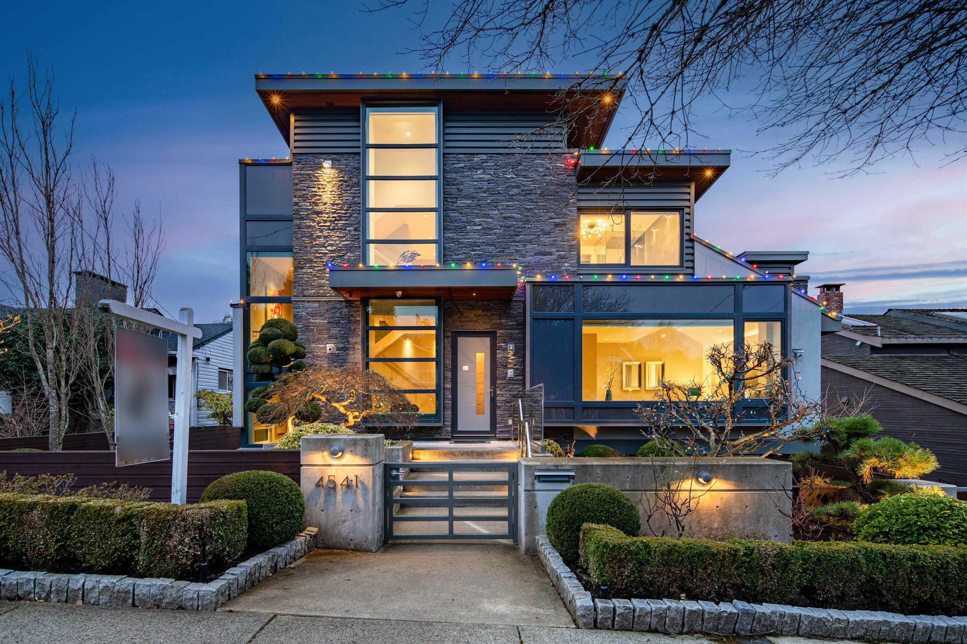Sold 4541 BELMONT AVENUE, Vancouver, BC Zealty